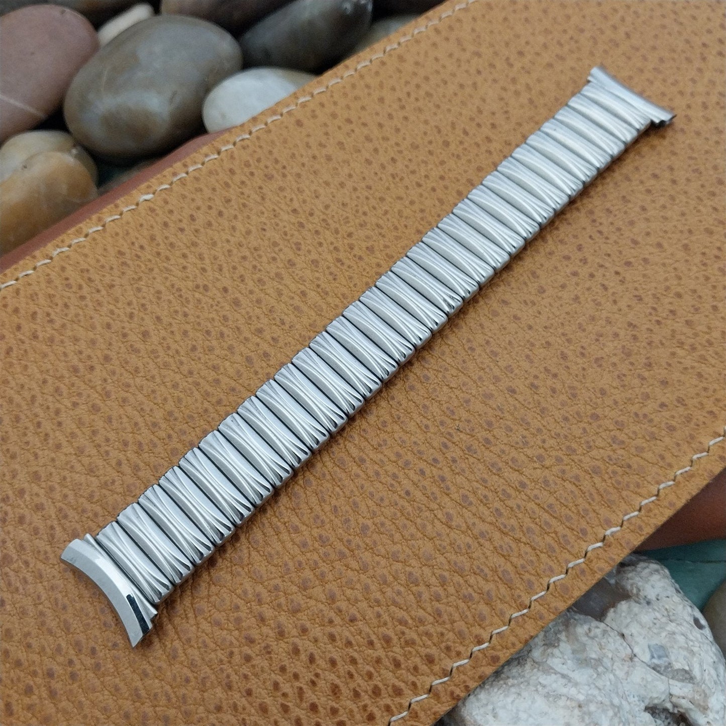 19mm 18mm 16mm Kreisler Stainless Steel Short Unused 1950s Vintage Watch Band