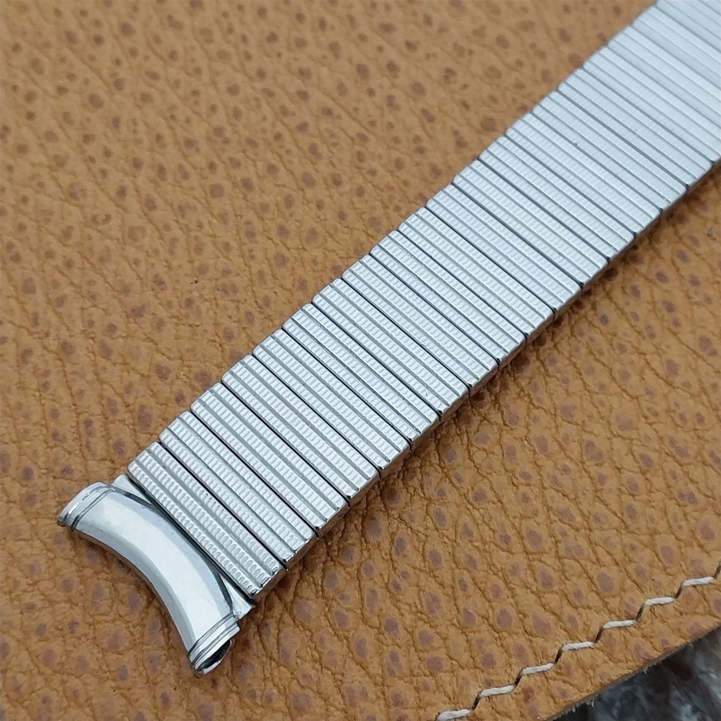 19mm 18mm 17mm Kreisler Stainless Steel Long DuraFlex 1960s Vintage Watch Band