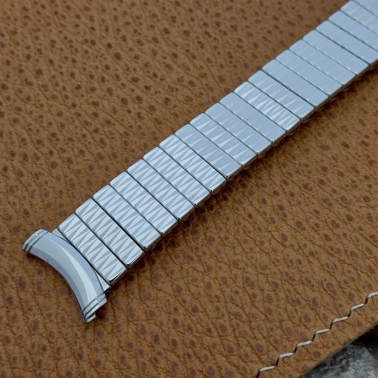 19mm 18mm 16mm Kreisler 10k White Gold-Filled Unused 1960s Vintage Watch Band
