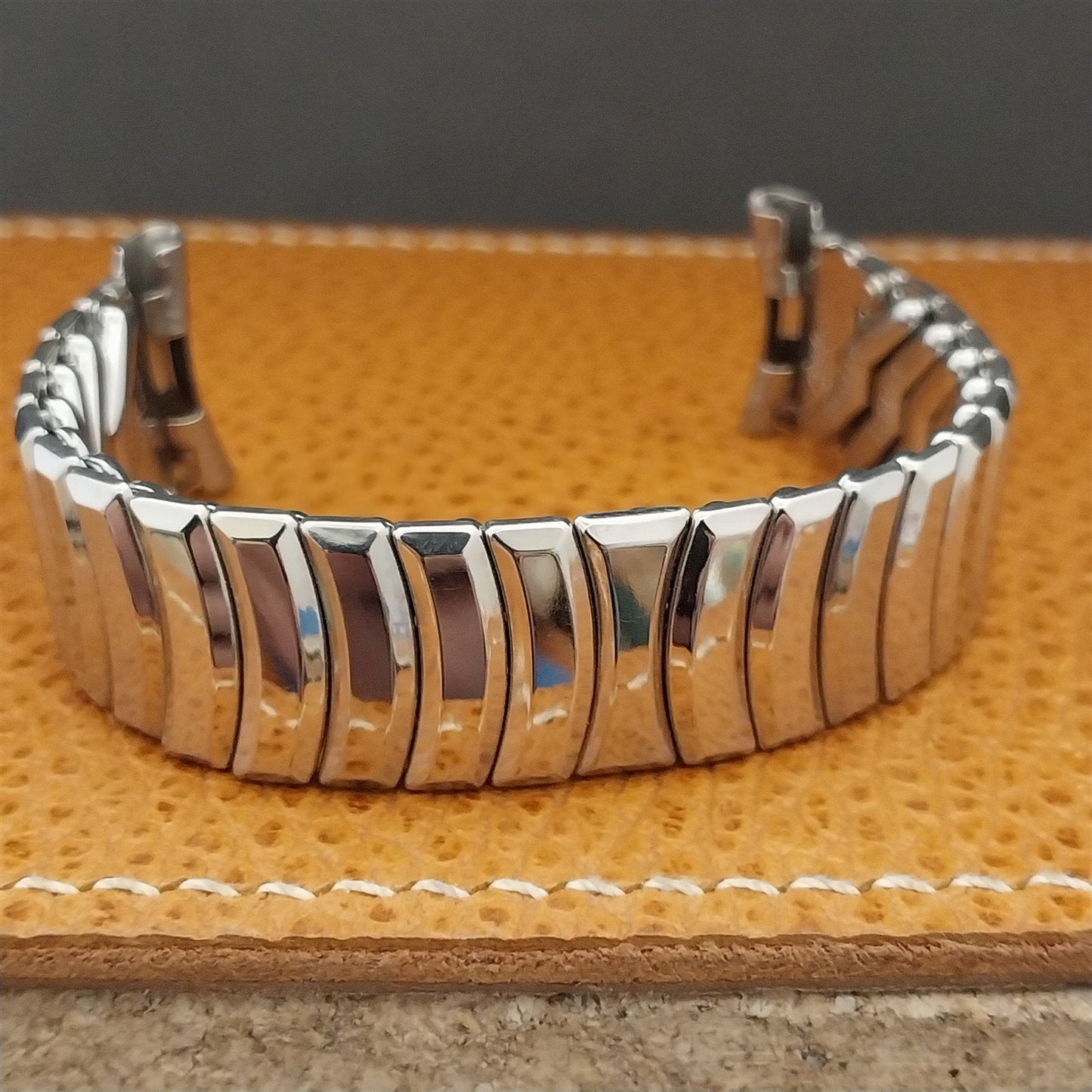 Kreisler Stainless Steel Short Unused 1950s Vintage Watch Band 19mm 18mm 16mm