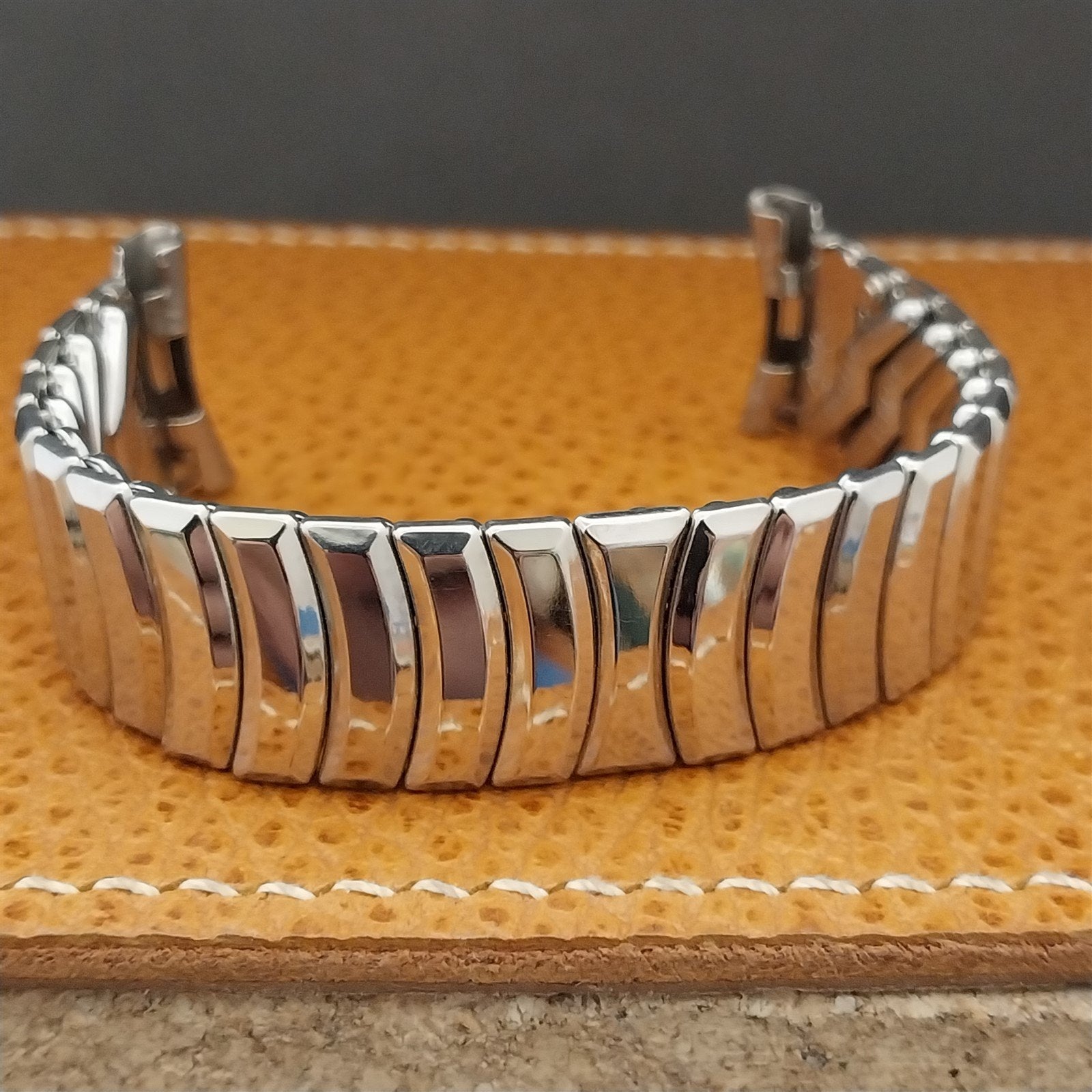 Kreisler Stainless Steel Short Unused 1950s Vintage Watch Band 19mm 18mm 16mm