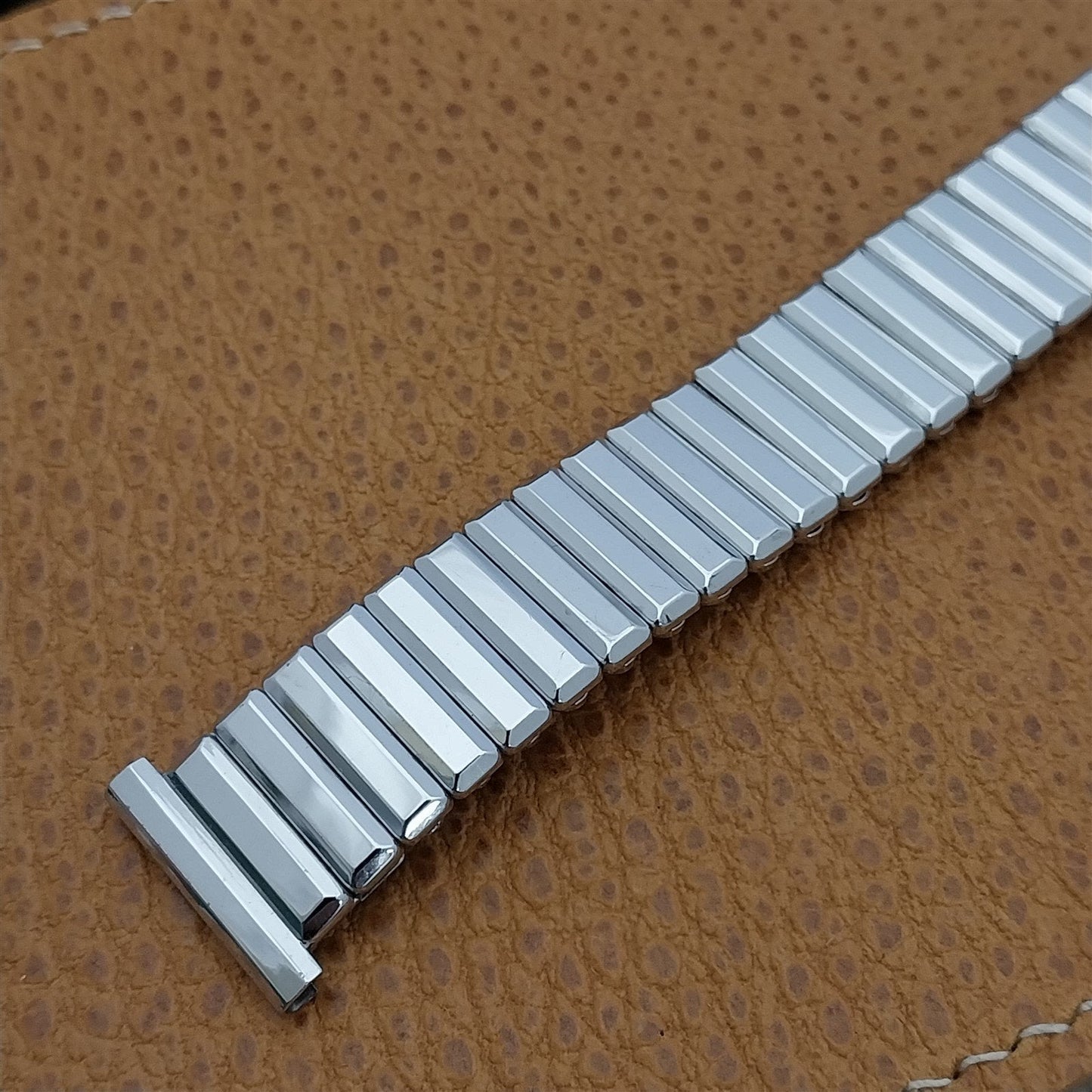 19mm 18mm 16mm Kreisler USA 14k White Gold-Filled nos 1950s Vintage Watch Band