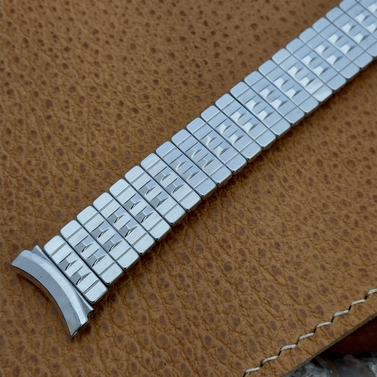 19mm 18mm 17mm 10K White Gold-Filled Kreisler Unused 1960s Vintage Watch Band