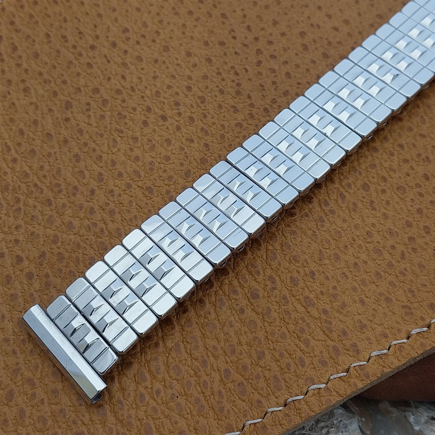 19mm 18mm 17mm 1960s 10k White Gold-Filled Kreisler Unused Vintage Watch Band