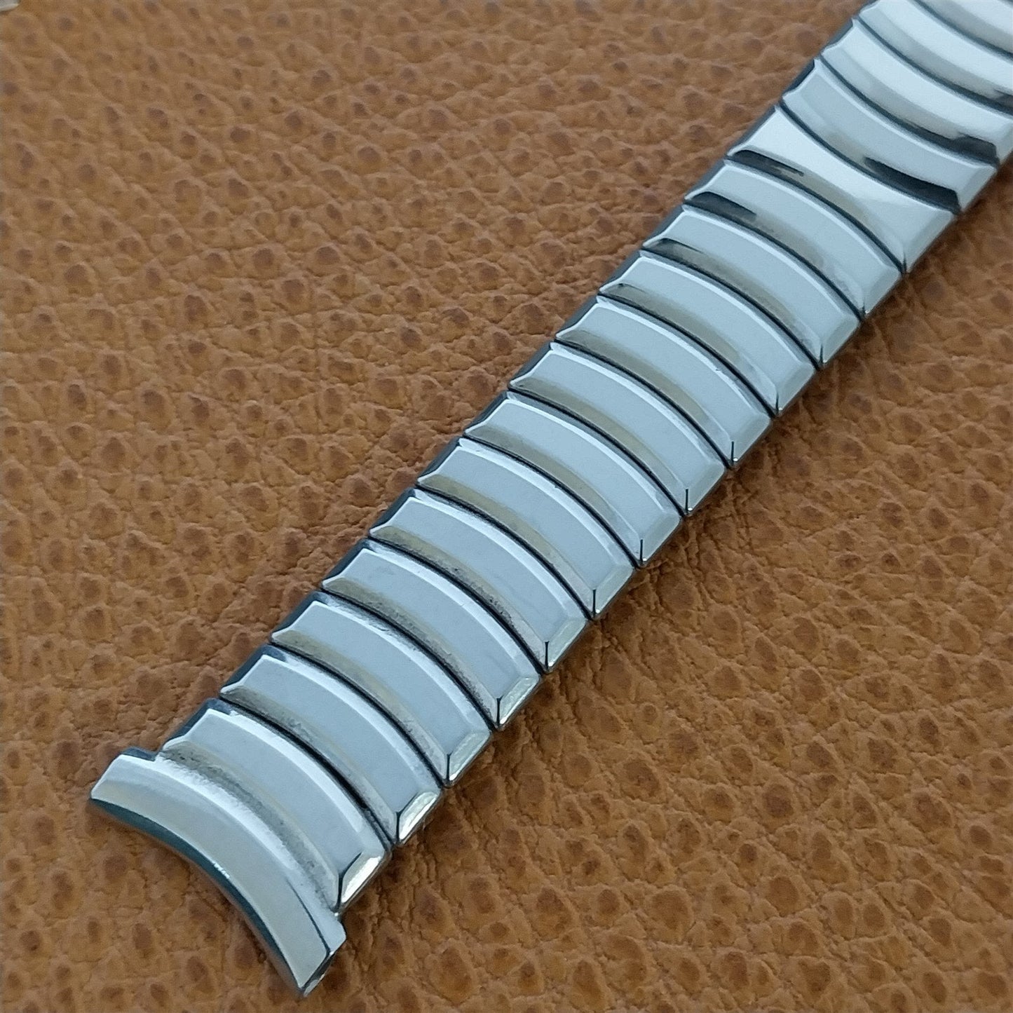 19mm Kreisler USA Stainless Steel Short nos 1960s Vintage Watch Band 18mm 16mm