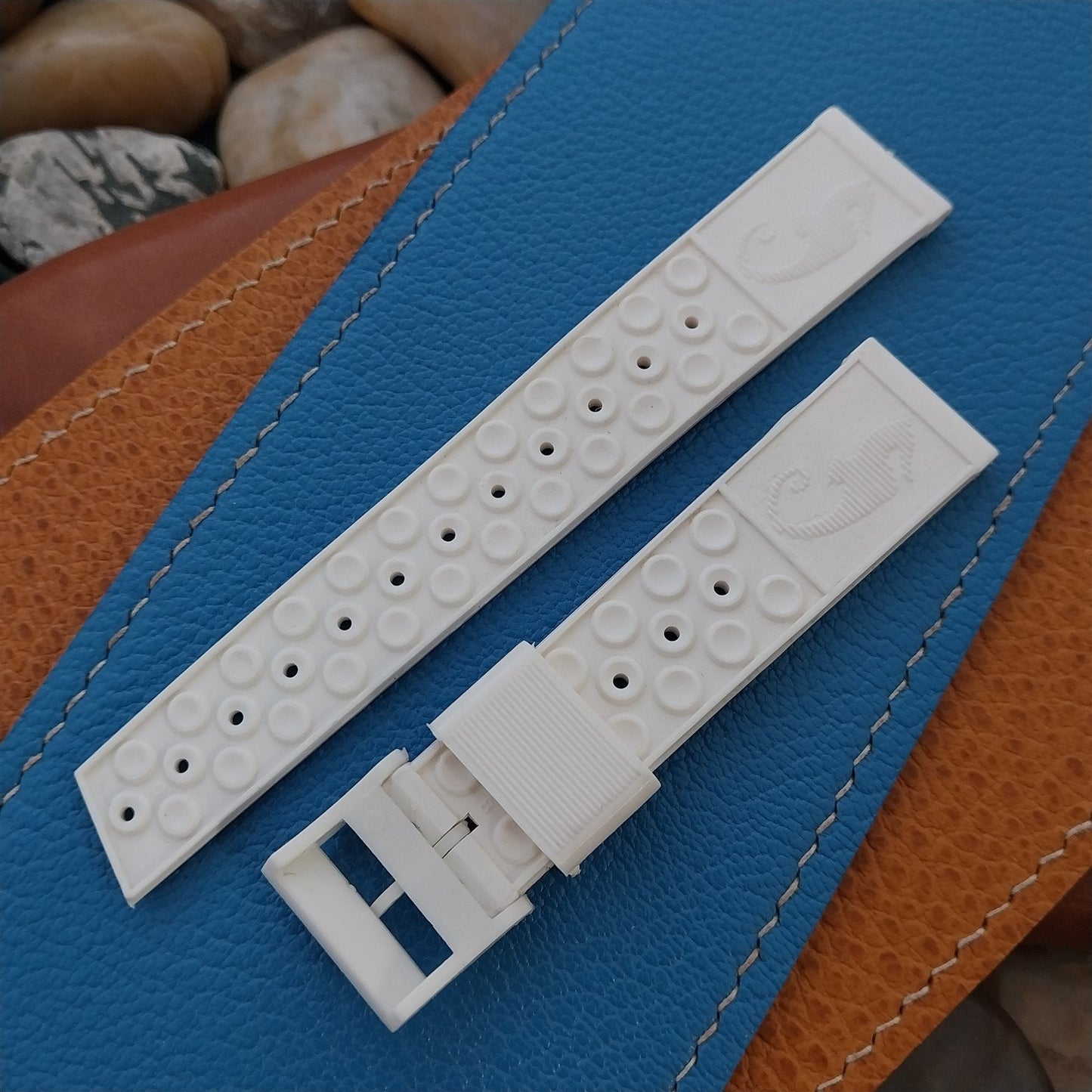 18mm Waffle Skindiver White nos 1960s Vintage Dive Watch Band