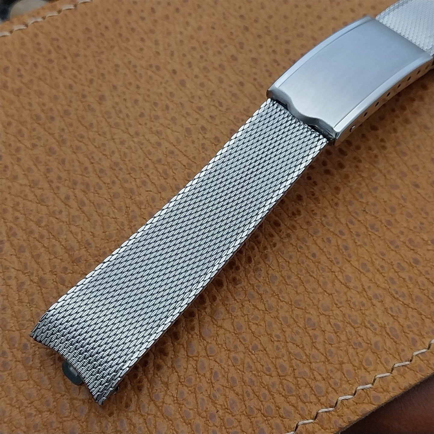 Vintage Stainless Steel Mesh 17.2mm Kreisler USA Unused Classic 1960s Watch Band