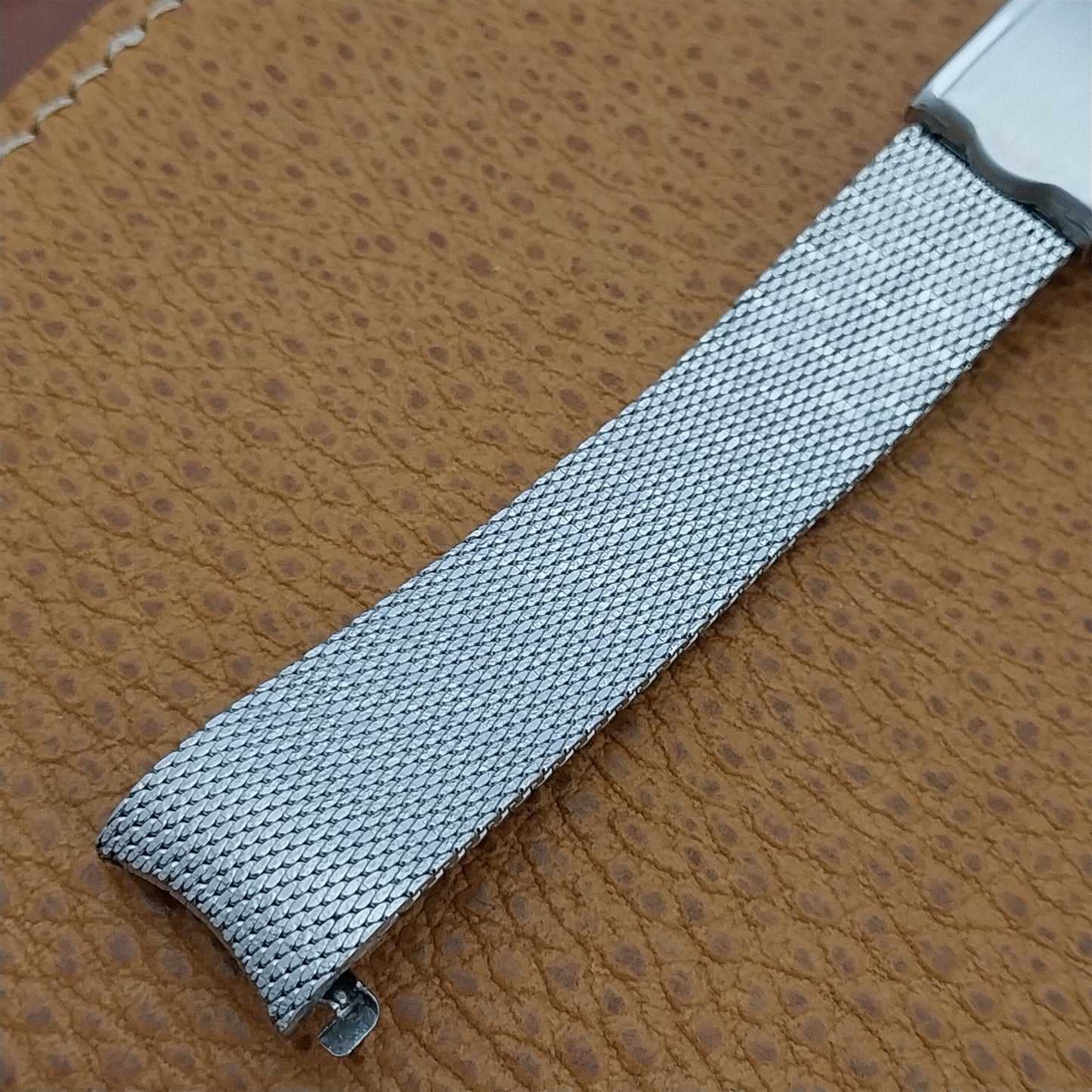 17.2mm Stainless Steel Mesh Long Kreisler Unused nos 1960s Vintage Watch Band