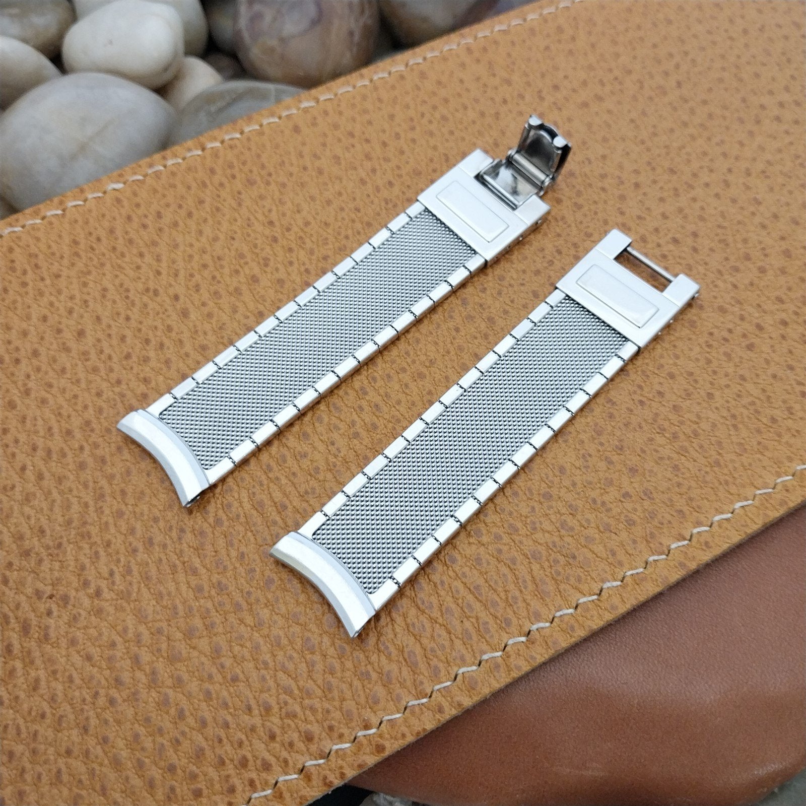 17.2mm 10k White Gold-Filled Mesh nos Classic 1950s Vintage Watch Band