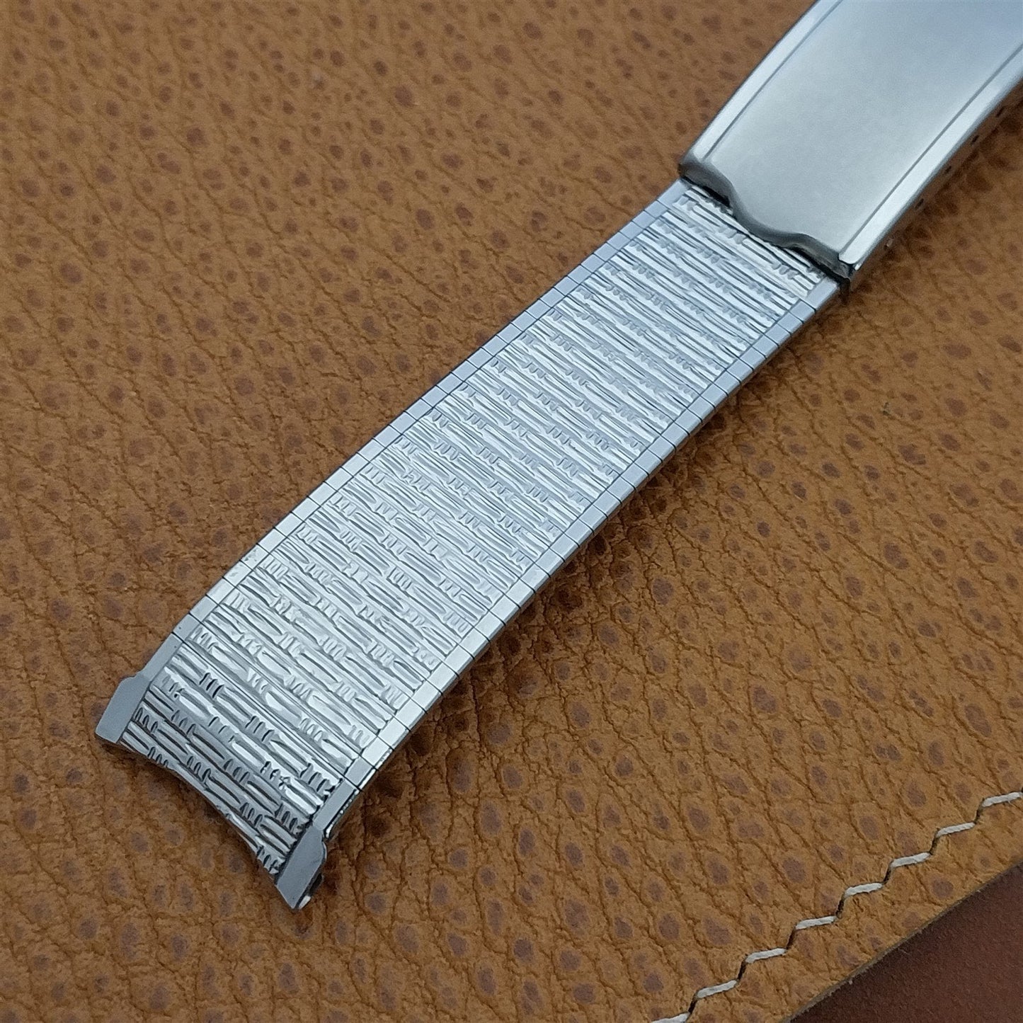 18mm 19mm 1960s Kreisler USA Unused Stainless Steel nos Vintage Watch Band