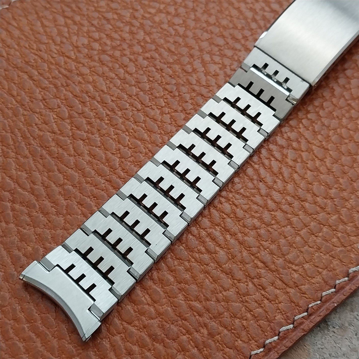 19mm 18mm 17mm Bulova Solid-Link Stainless Steel 1970s Vintage Watch Band