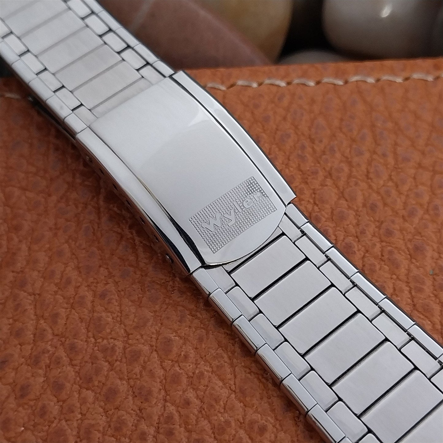 Vintage Wyler 660 Dynawind Swiss Stainless Steel 17.2mm NOS Classic Watch Band