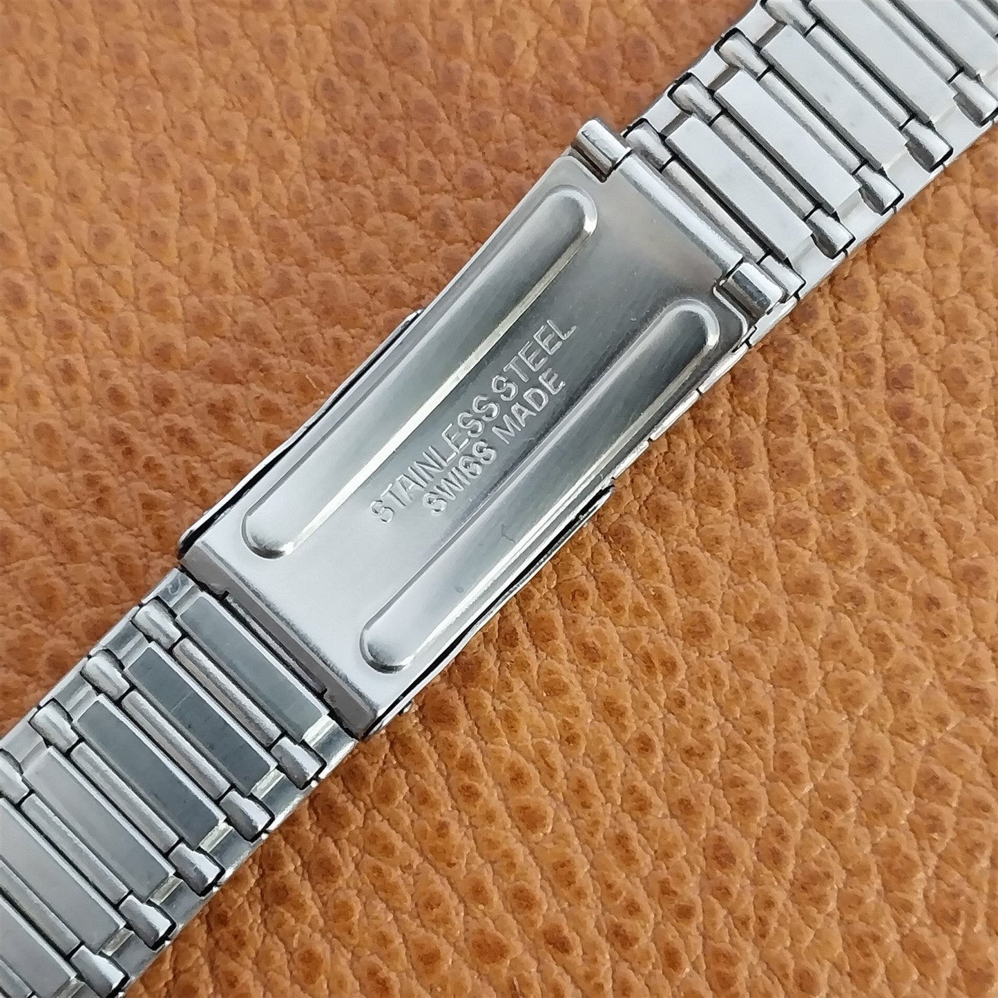 Vintage Wyler 660 Dynawind Swiss Stainless Steel 17.2mm NOS Classic Watch Band