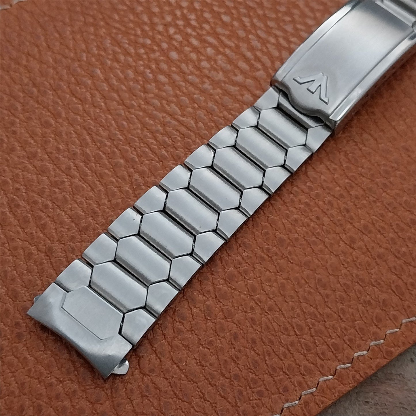 Vintage 17.6mm Wittnauer Stainless Steel Kestenmade Bambi Unused NOS Watch Band