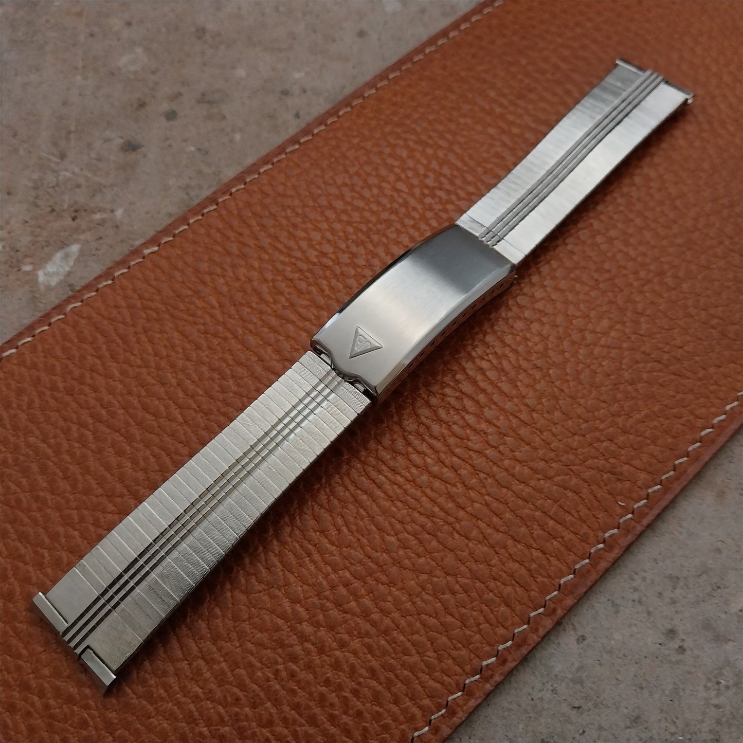 JB Champion 18mm 19mm 17mm Classic Stainless Steel nos 1960s Vintage Watch Band