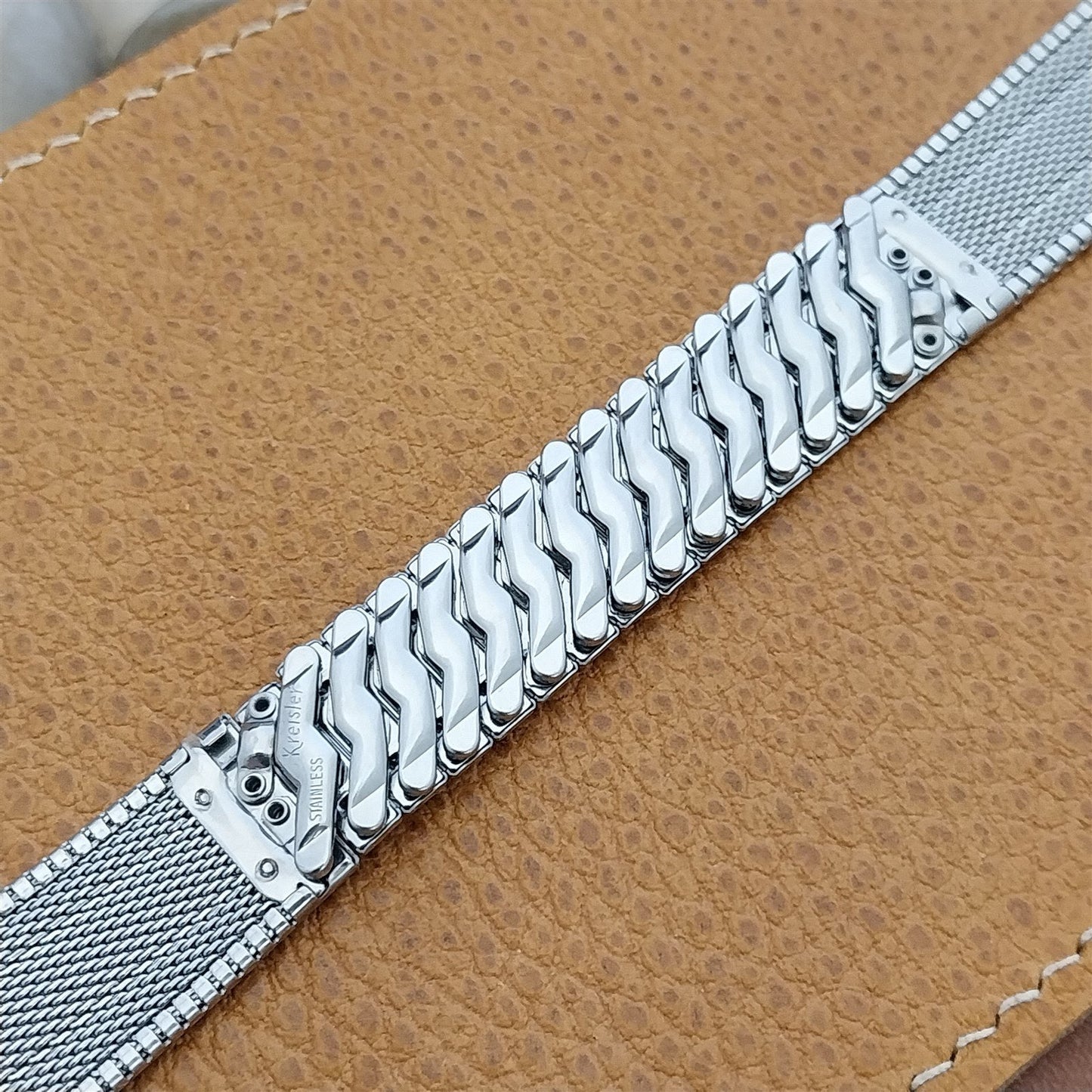 19mm 18mm 17.2mm Kreisler USA Stainless Steel Unused 1960s Vintage Watch Band