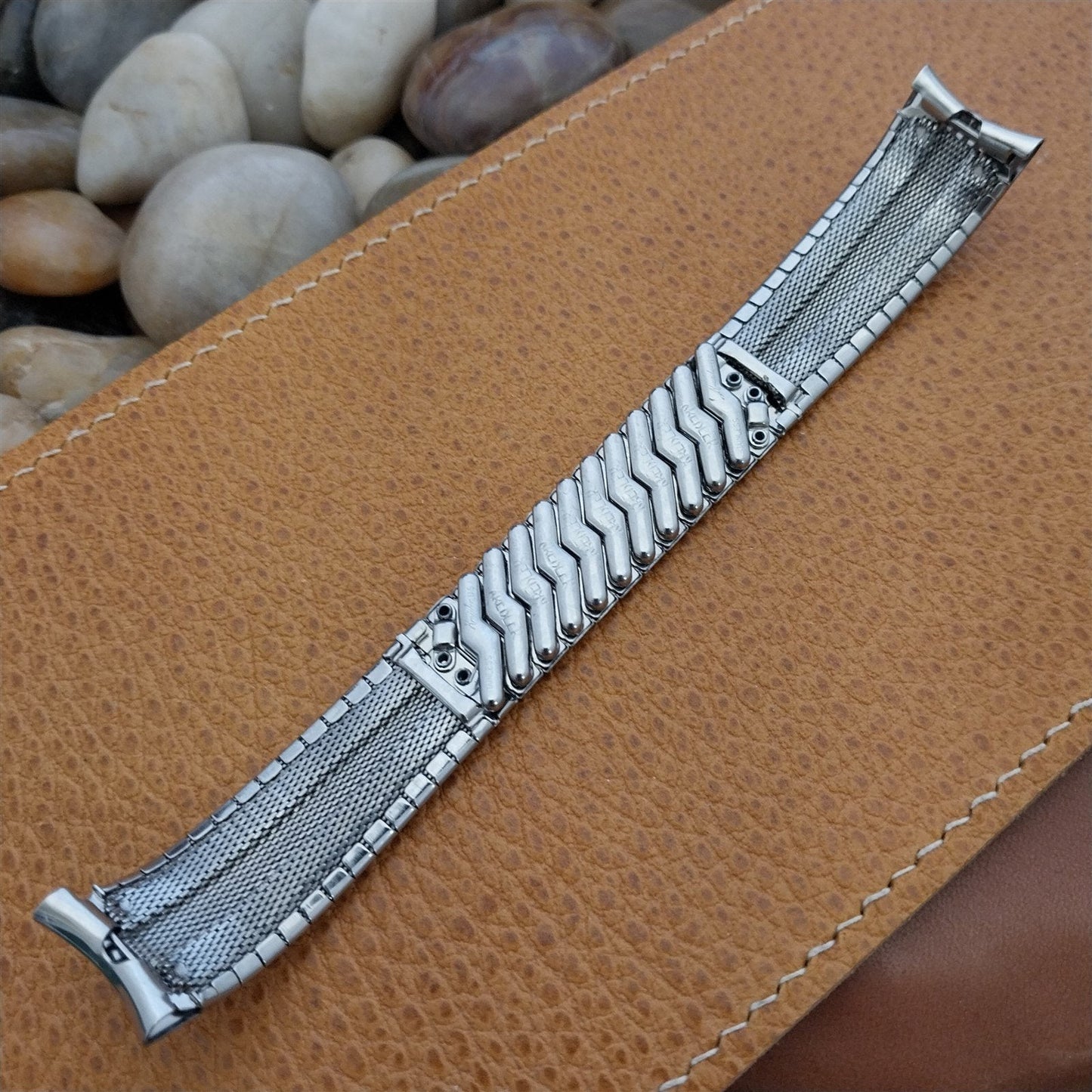 17.2mm Kreisler USA Stainless Steel nos 1960s Vintage Watch Band