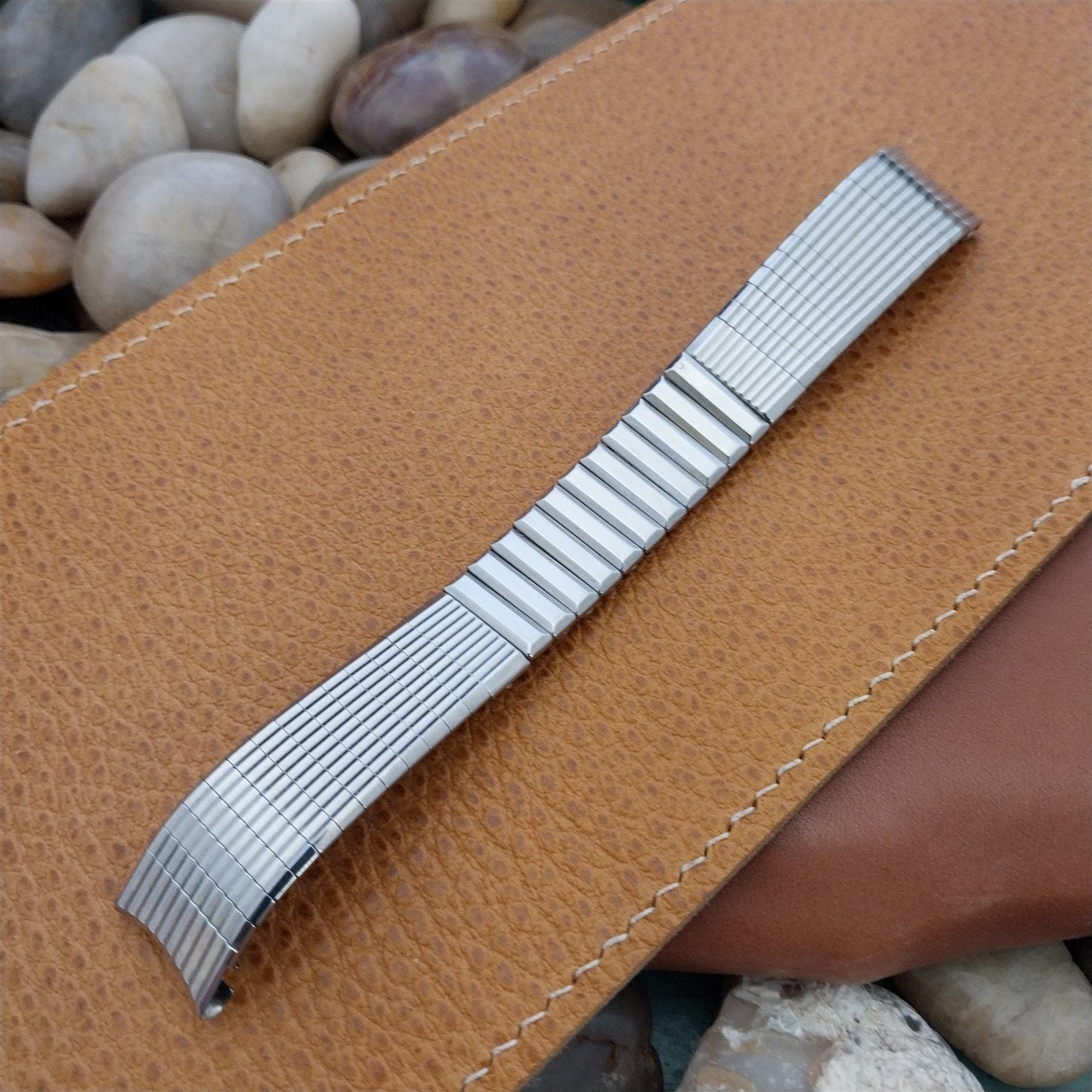 17.2mm Kreisler USA Stainless Steel nos 1960s Vintage Watch Band