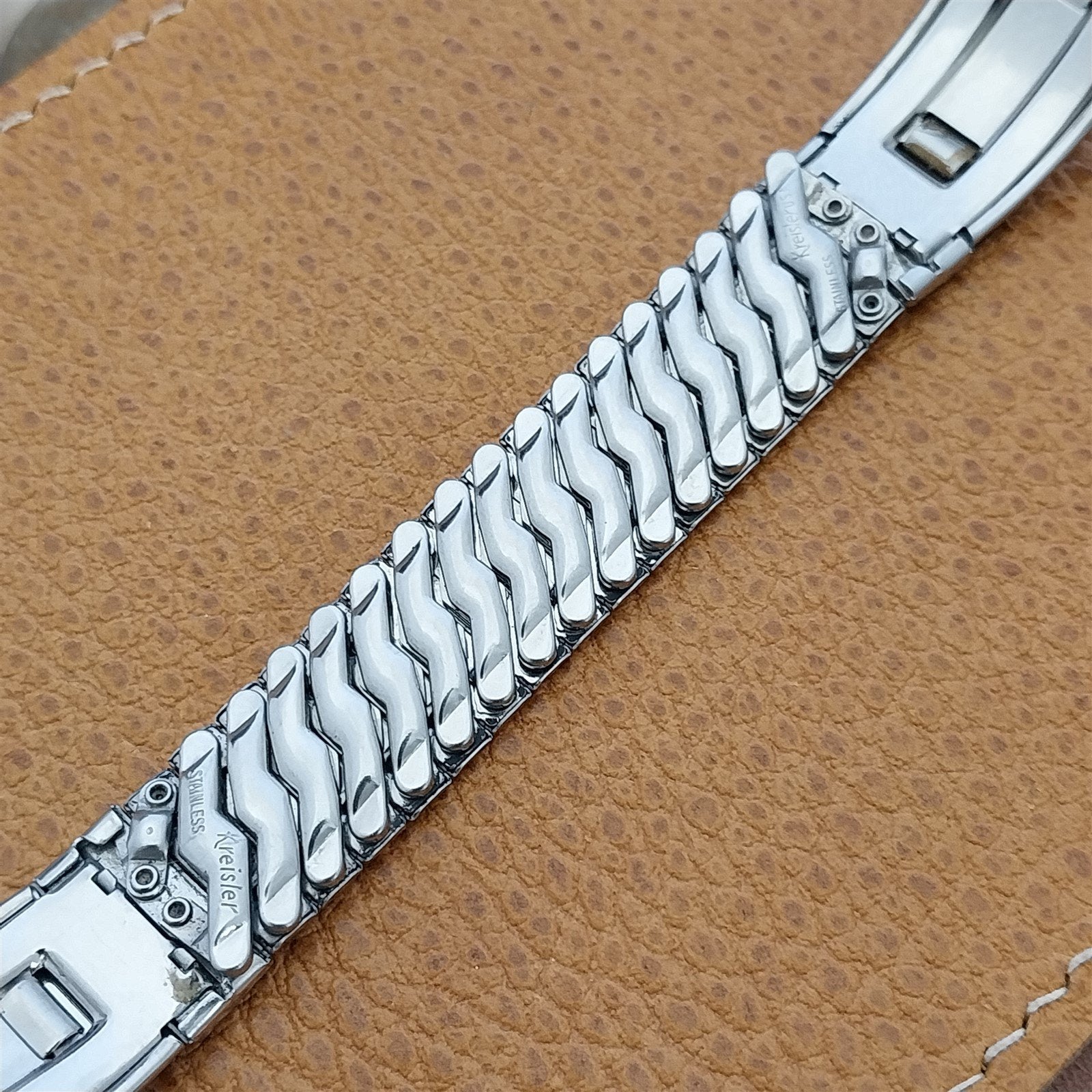 Kreisler USA Stainless Steel & Alligator Grain Unused 1950s Vintage Watch Band
