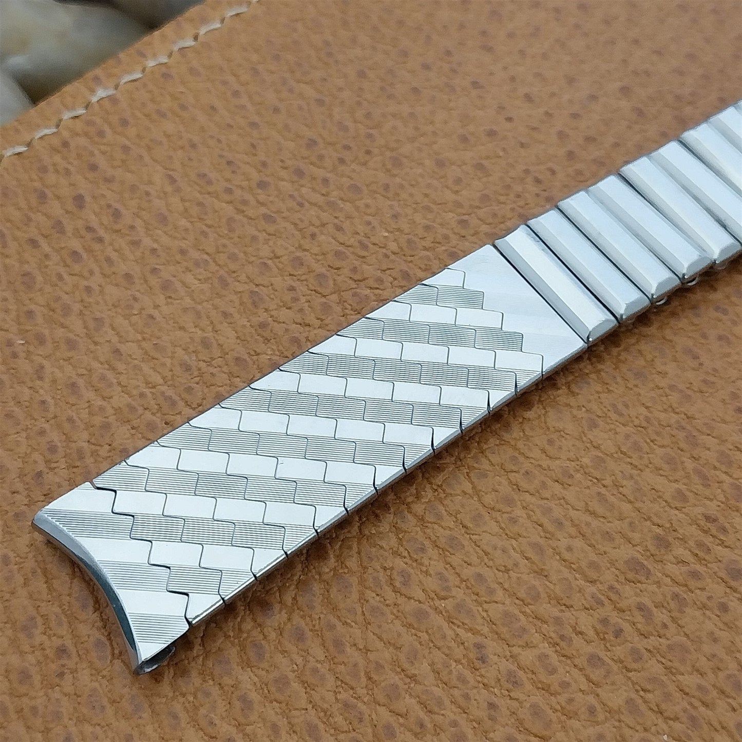 17.2mm Kreisler Classic Stretch Stainless Steel Unused 1960s Vintage Watch Band