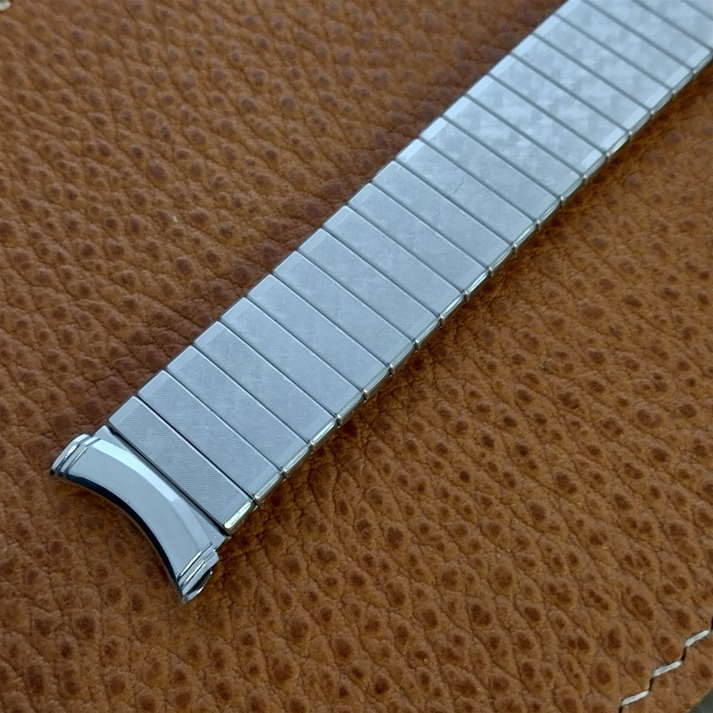 19mm 18mm Kreisler USA 10k White Gold-Filled 1960s Unused Vintage Watch Band