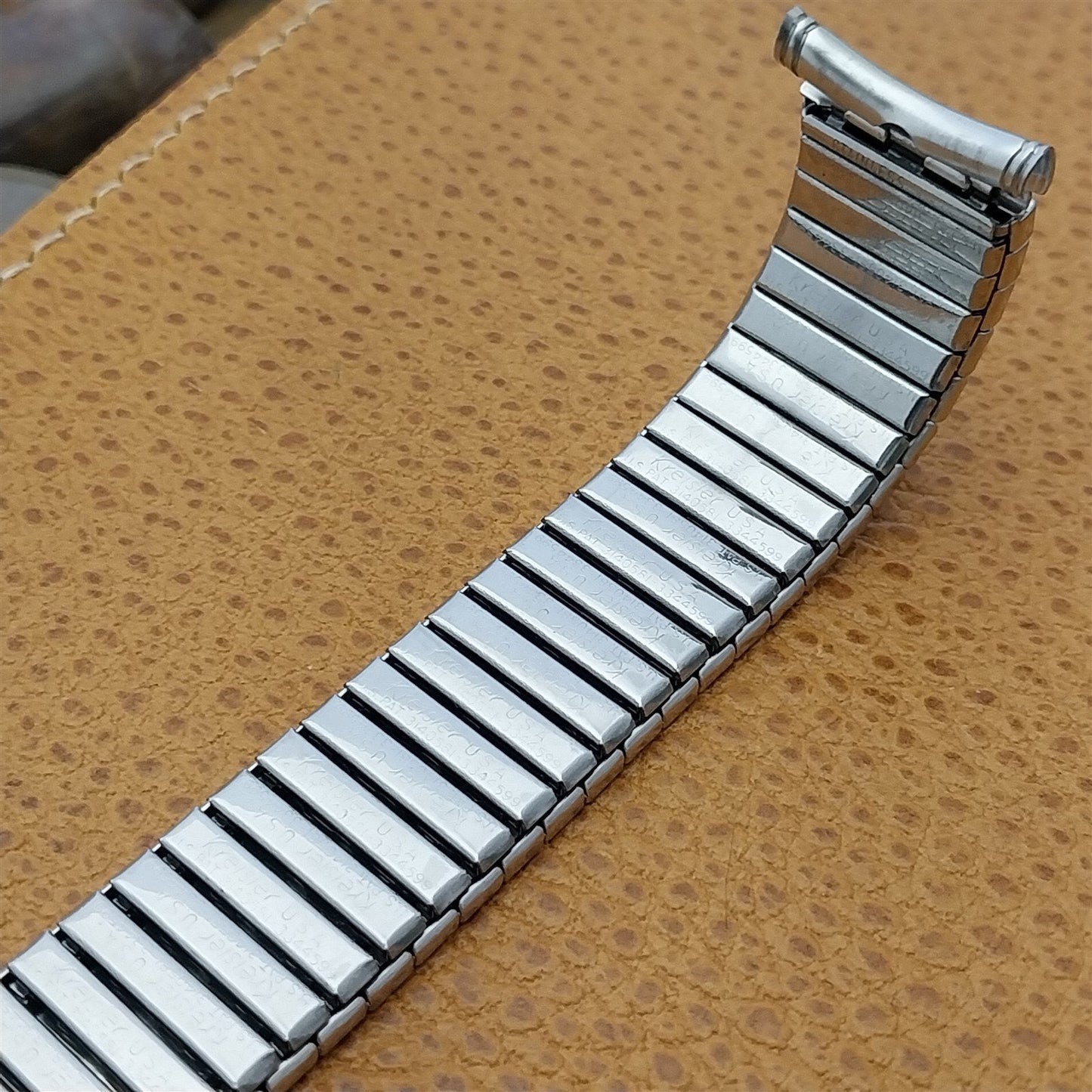18mm 19mm Kreisler USA Stainless Steel nos Unused 1970s Vintage Watch Band
