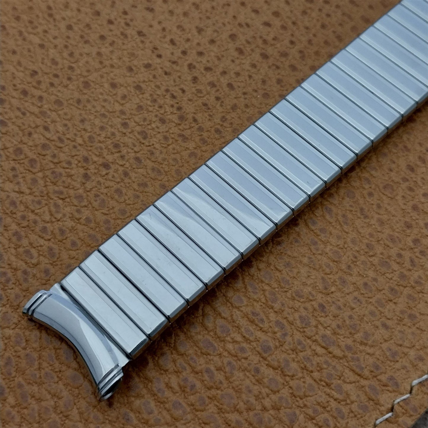 19mm 18mm Kreisler USA Stainless Steel nos Unused 1970s Vintage Watch Band