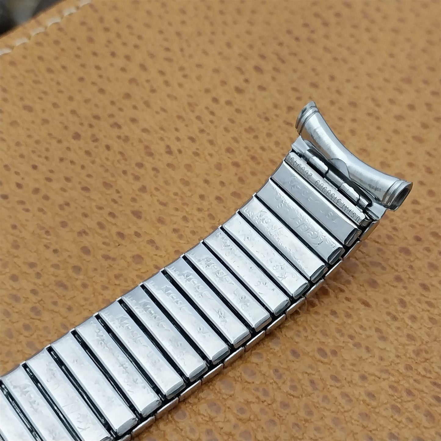 19mm 18mm Kreisler USA Stainless Steel nos Unused 1970s Vintage Watch Band