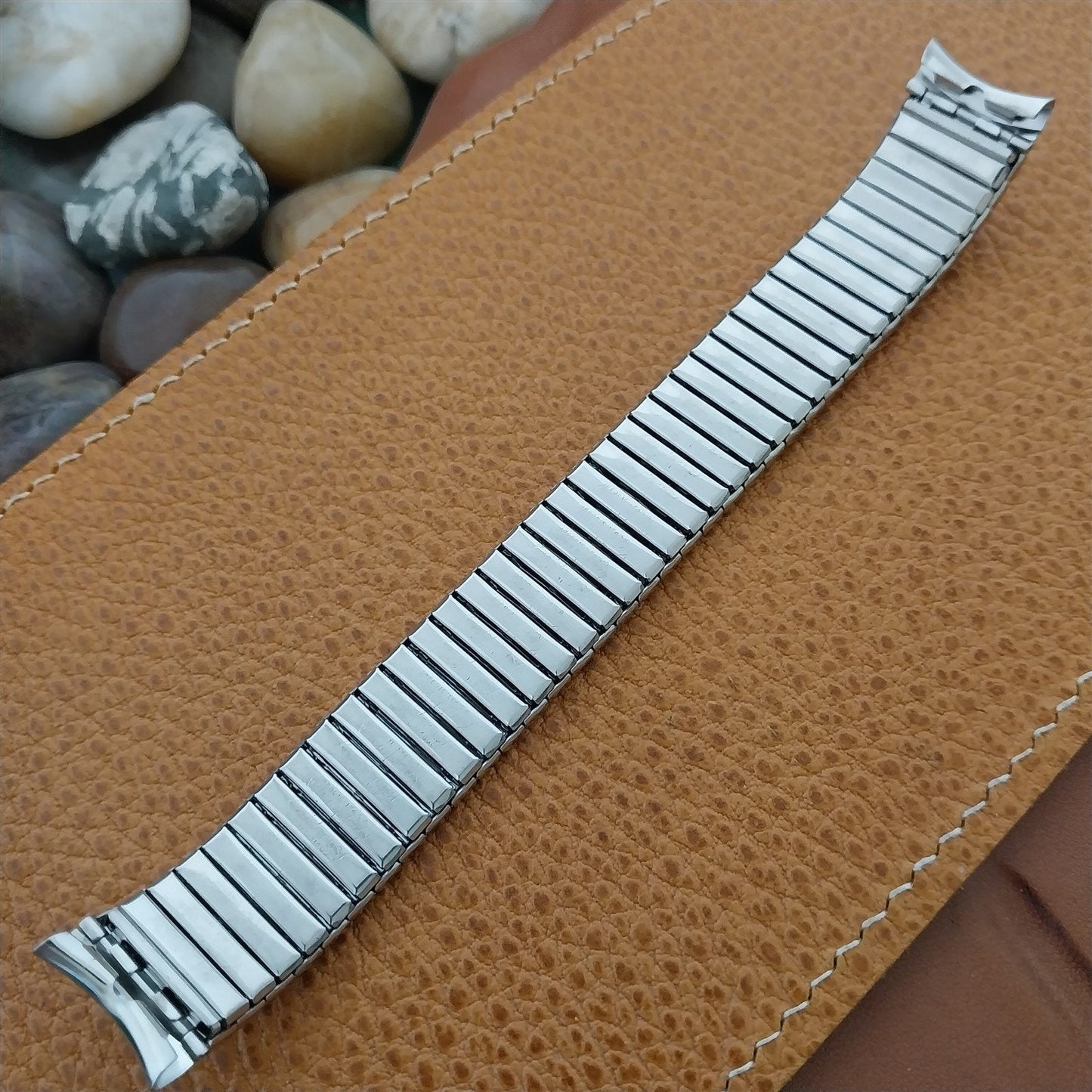 17.2mm Kreisler USA Stainless Steel nos 1970s Vintage Watch Band 11/16"