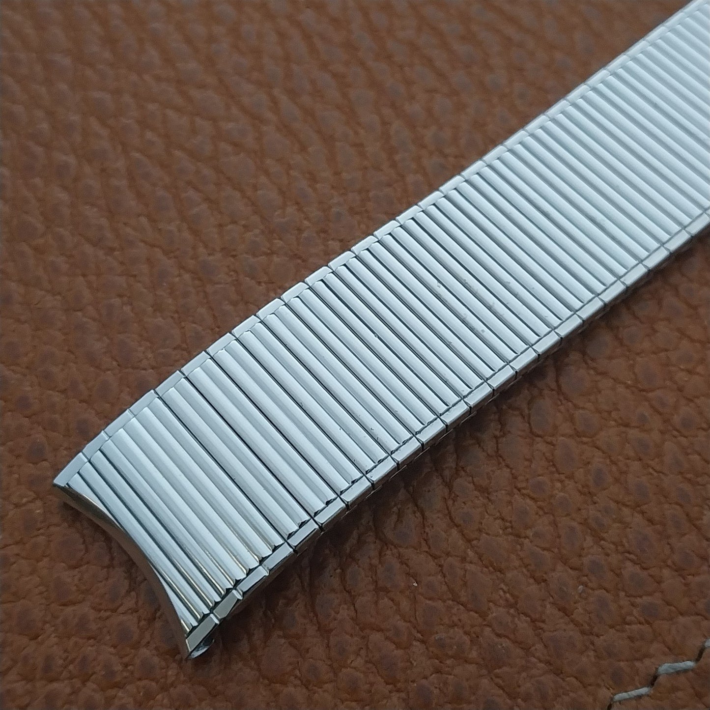 17.2mm White Gold-Filled Long Thinline Speidel Unused 1970s Vintage Watch Band