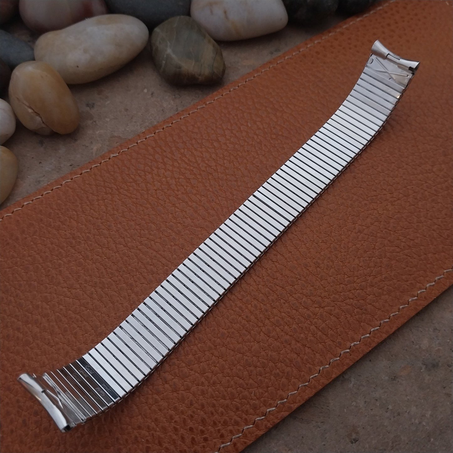 17.2mm White Gold-Filled Long Thinline Speidel Unused 1970s Vintage Watch Band