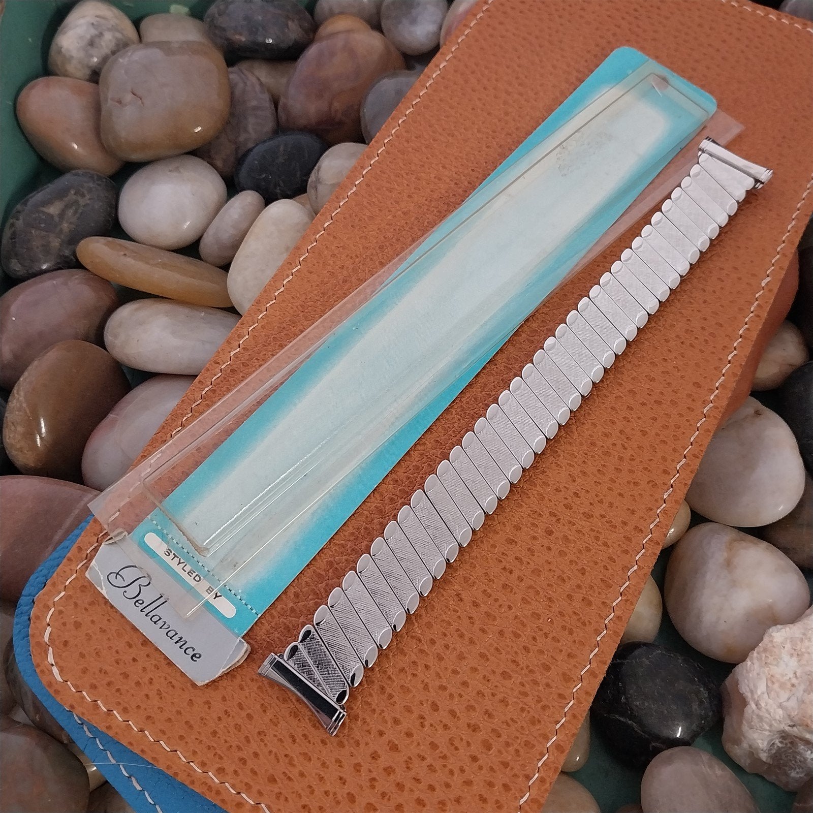 16mm 18mm 19mm Long Stainless Steel Expansion 1960s nos Vintage Watch Band