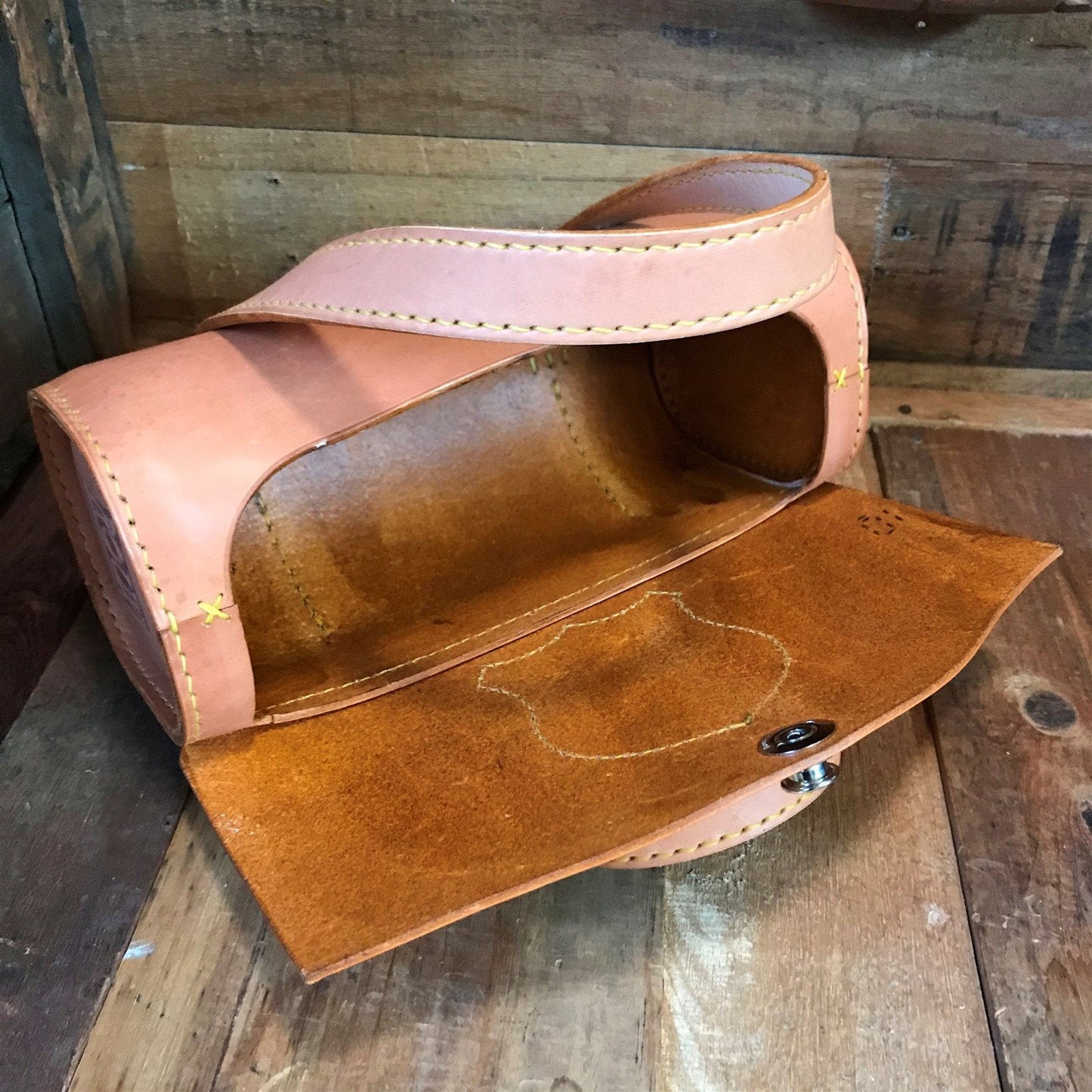 Handmade in California Classic Natural Leather Handbag Roux & ThatDarnHead