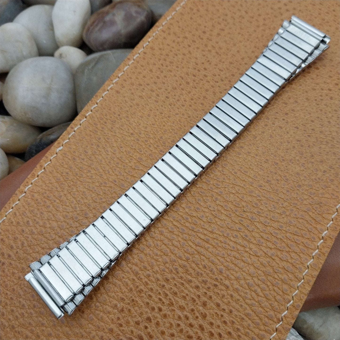 19mm Stainless Steel Flared Stretch Expansion Unused nos Vintage Watch Band
