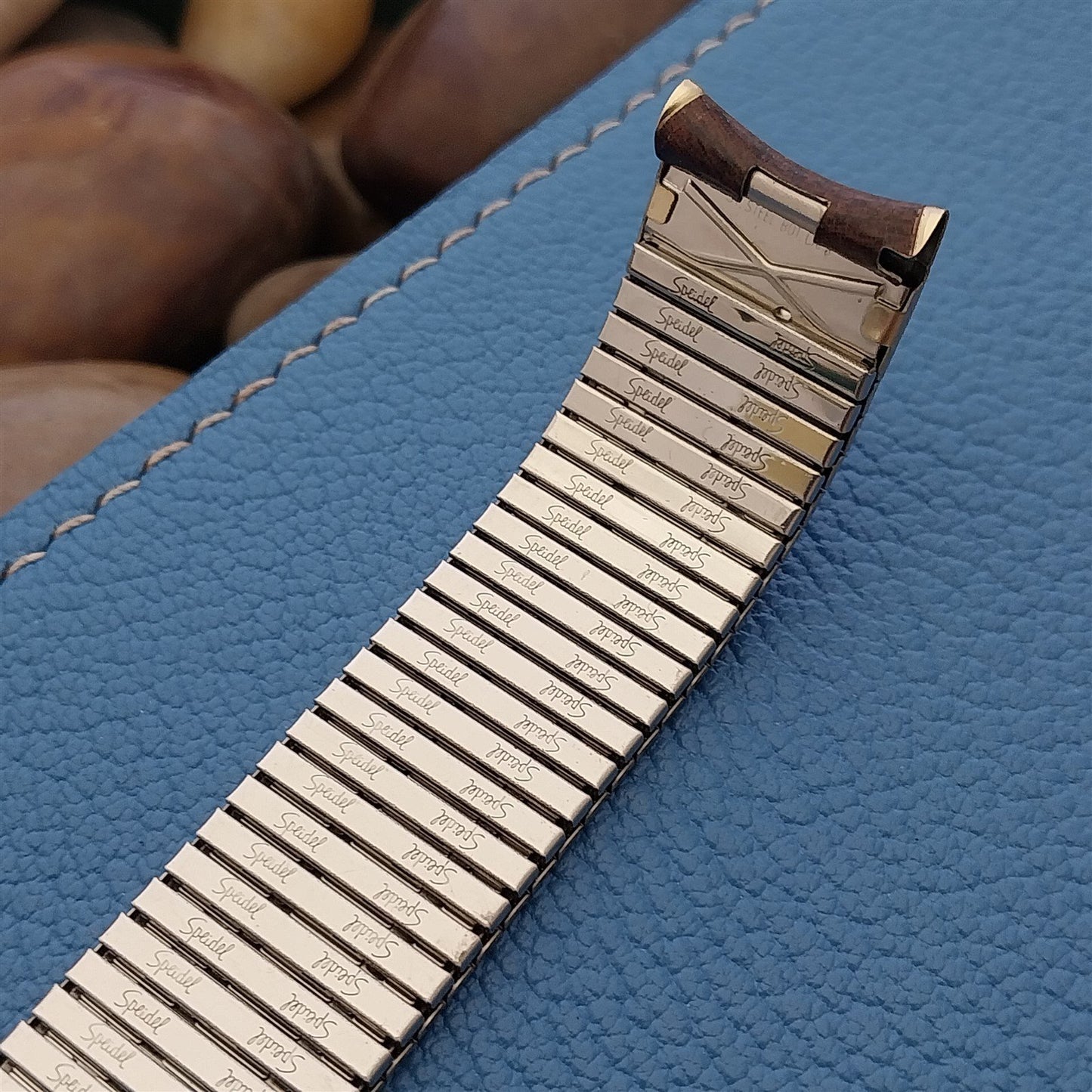 11/16" 17.2mm Speidel USA Gold & Woodgrain nos Thinline Vintage Watch Band