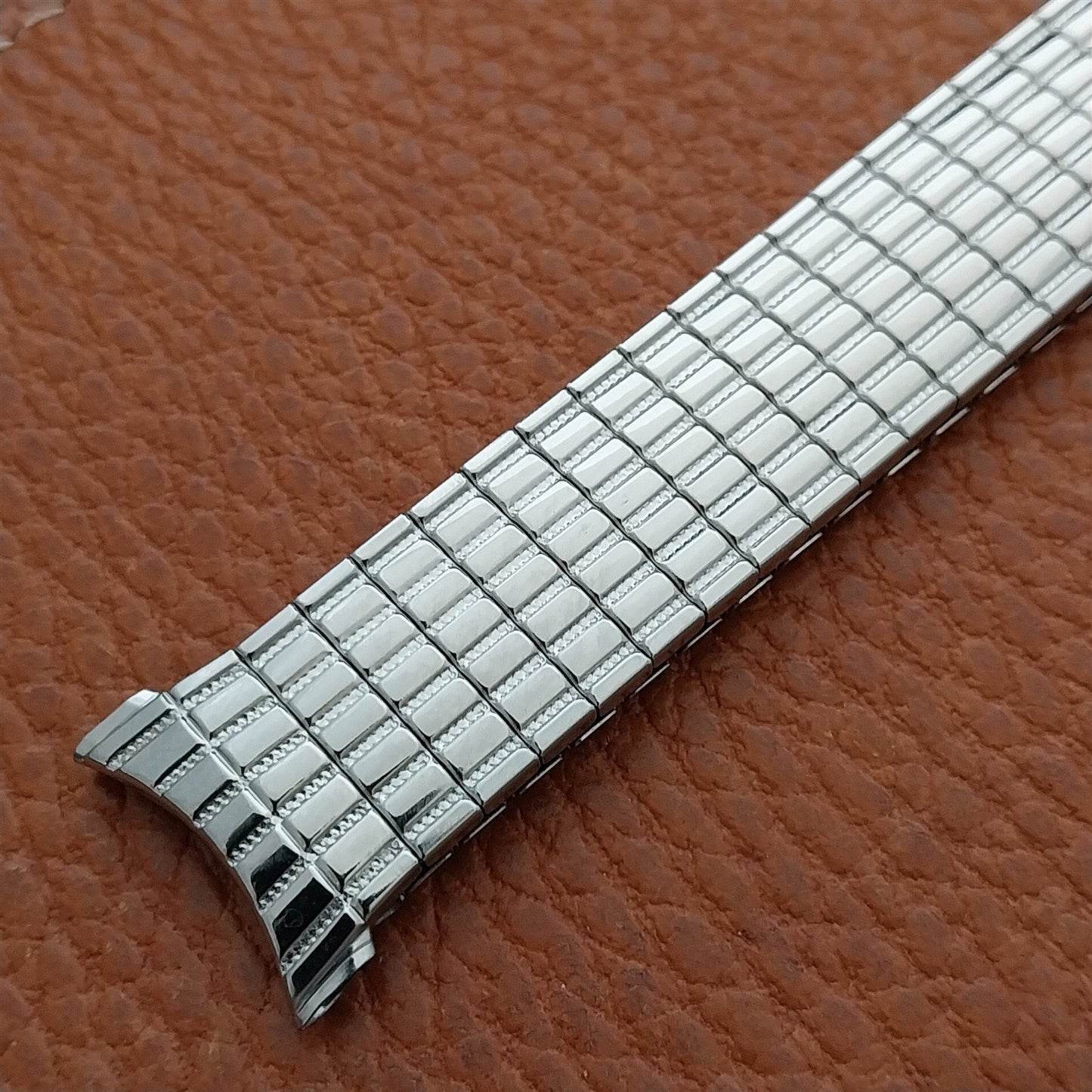 19mm 18mm Stainless Speidel Tribune Twistoflex Unused 1970s Vintage Watch Band
