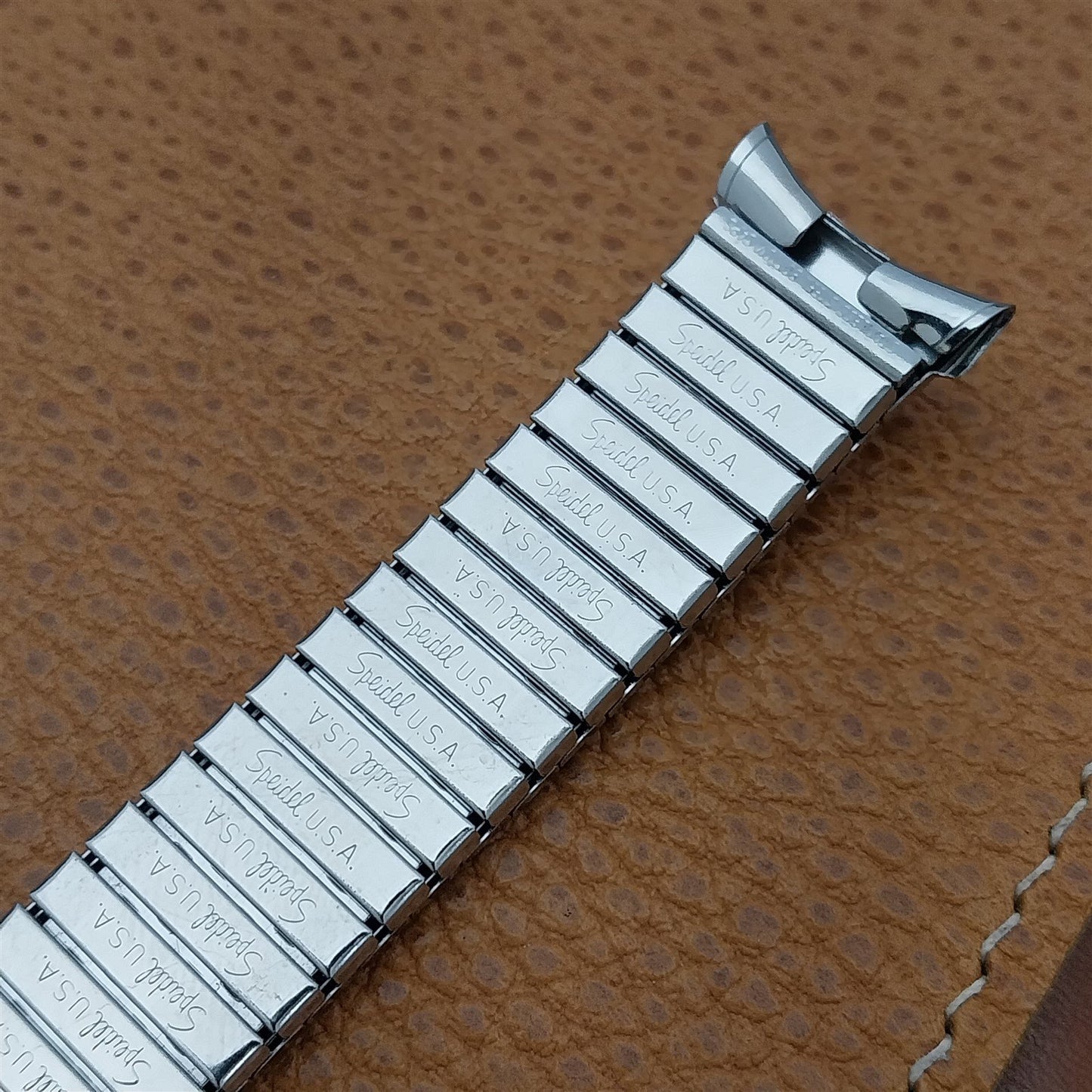 19mm 18mm Stainless Speidel Tribune Twistoflex Unused 1970s Vintage Watch Band