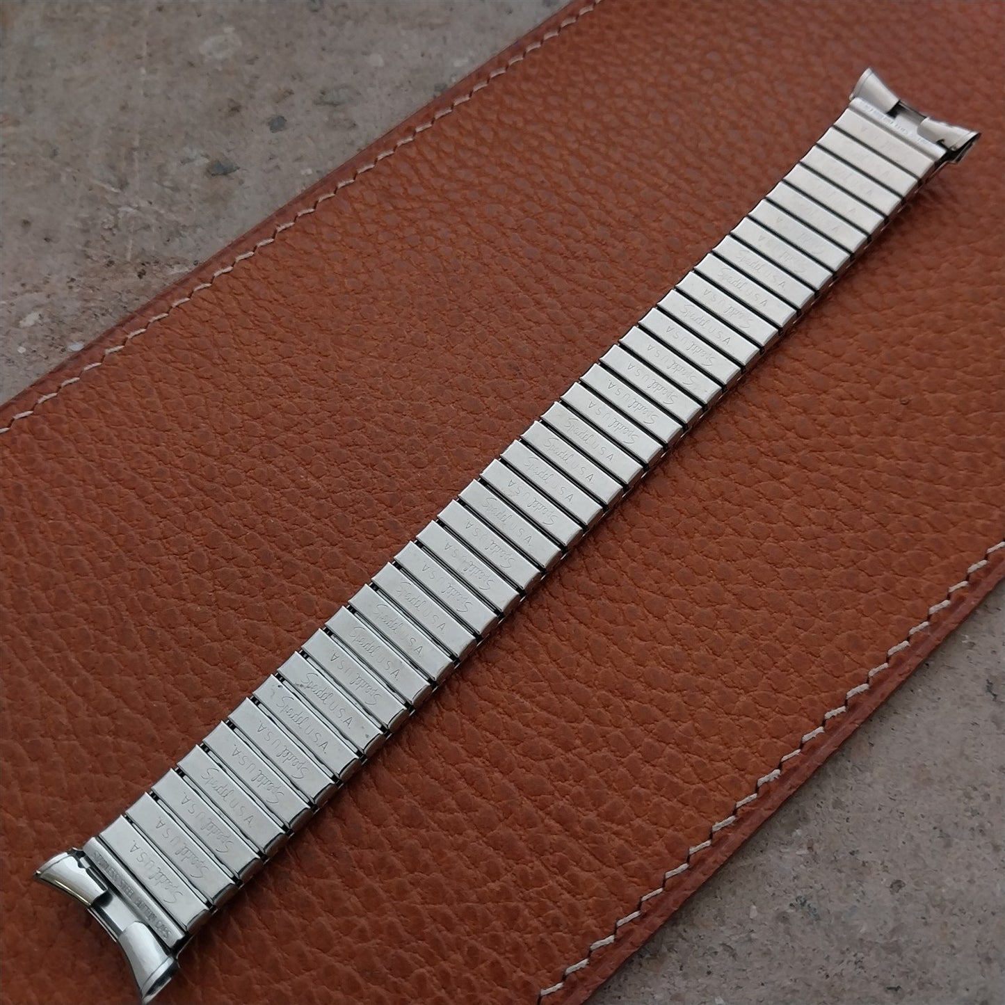 19mm 18mm Stainless Speidel Tribune Twistoflex Unused 1970s Vintage Watch Band