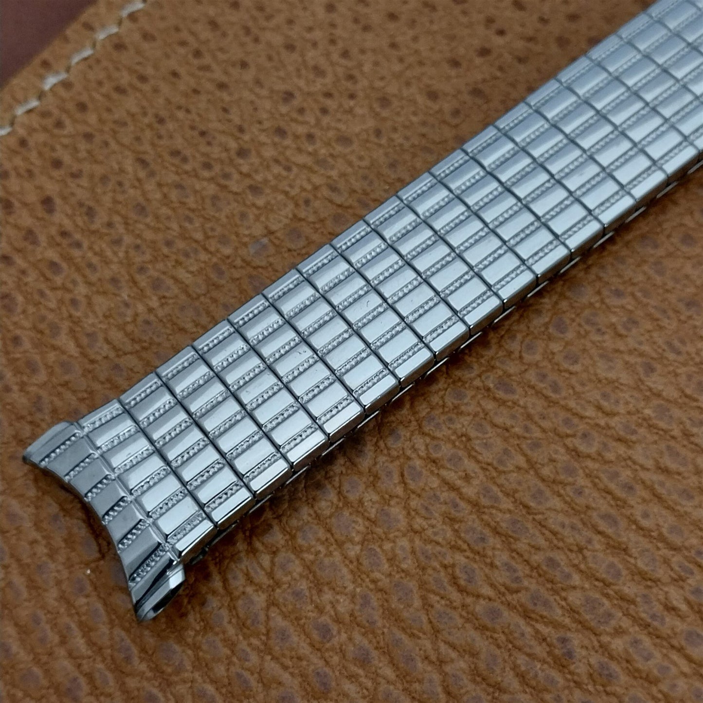 19mm 18mm Stainless Steel Long Speidel Tribune Twistoflex 70s Unused Watch Band