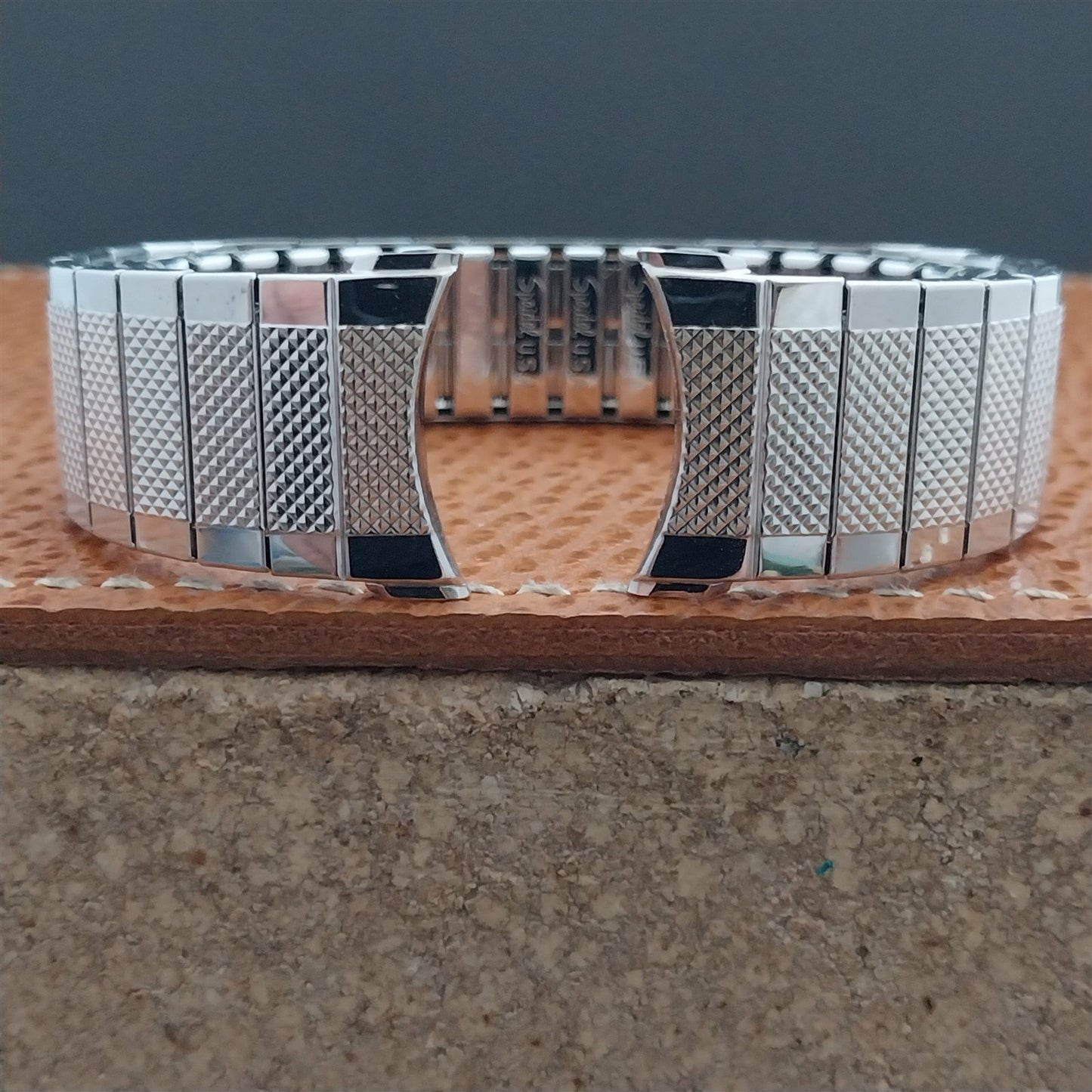 Vintage White Gold-Fill Speidel Tapered 19mm 18mm 17mm Classic Unused Watch Band