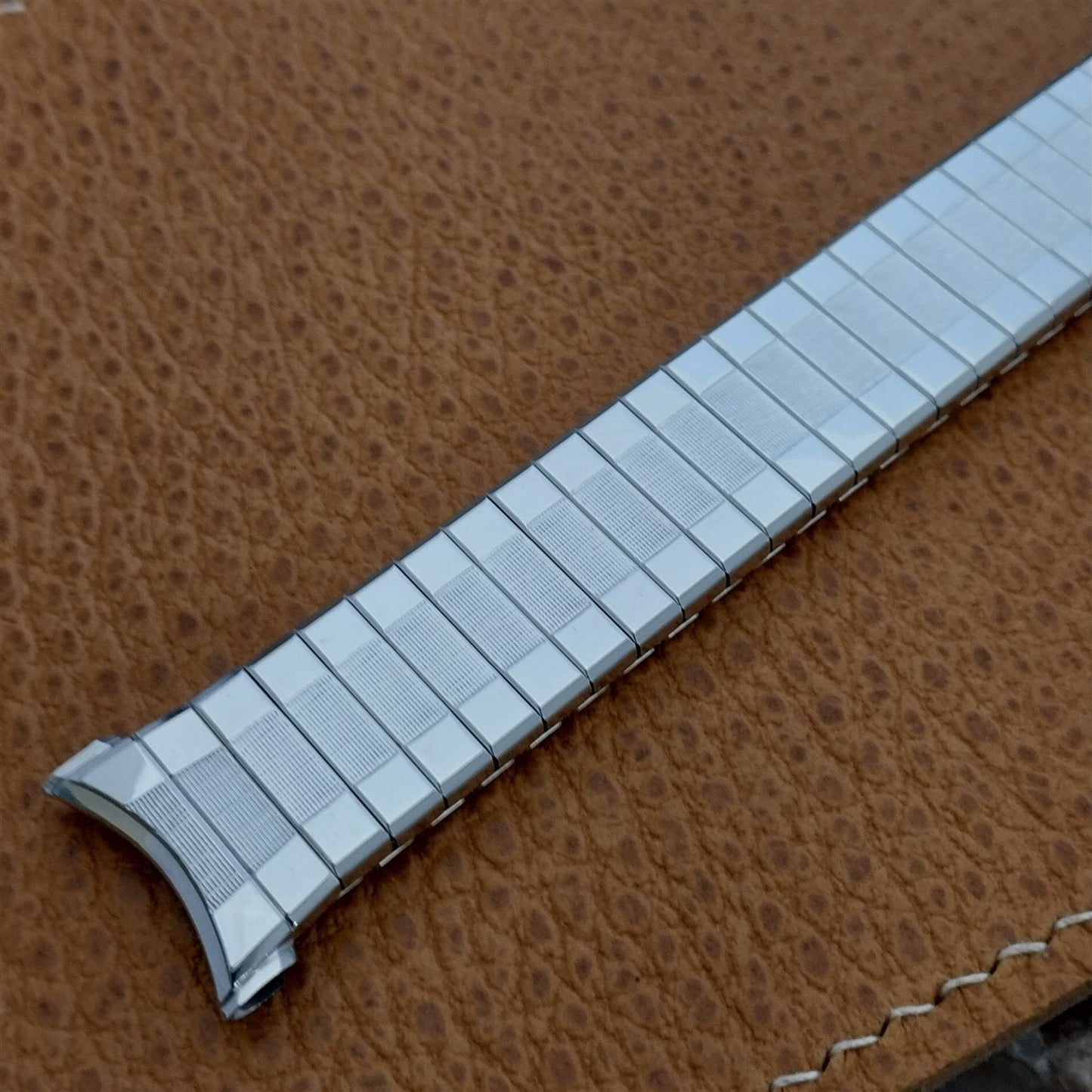 10k White Gold-Filled Long Speidel USA Unused nos 1970s Vintage Watch Band