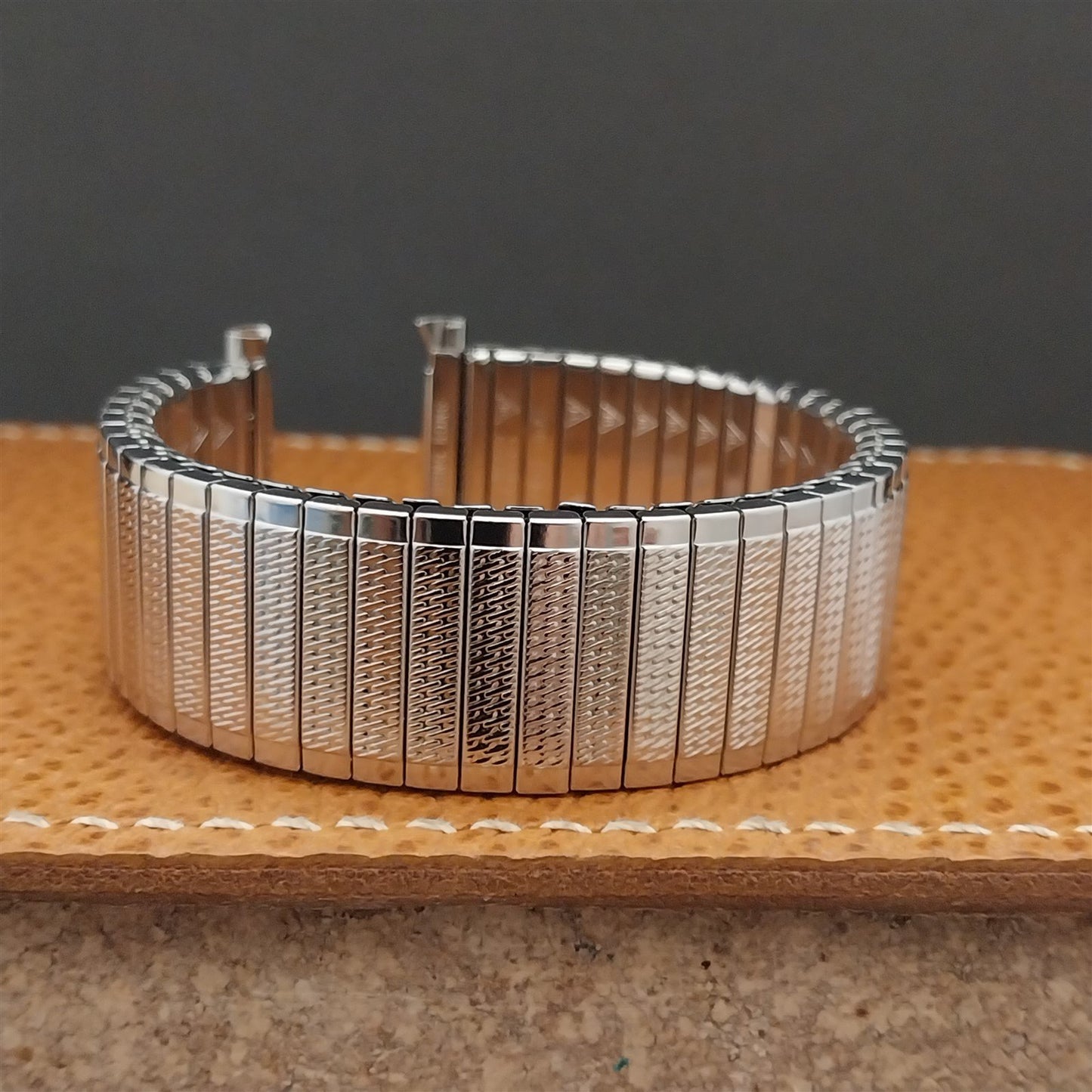 18mm 19mm 20mm JB Champion Wide Stainless Steel Unused 1970s Vintage Watch Band