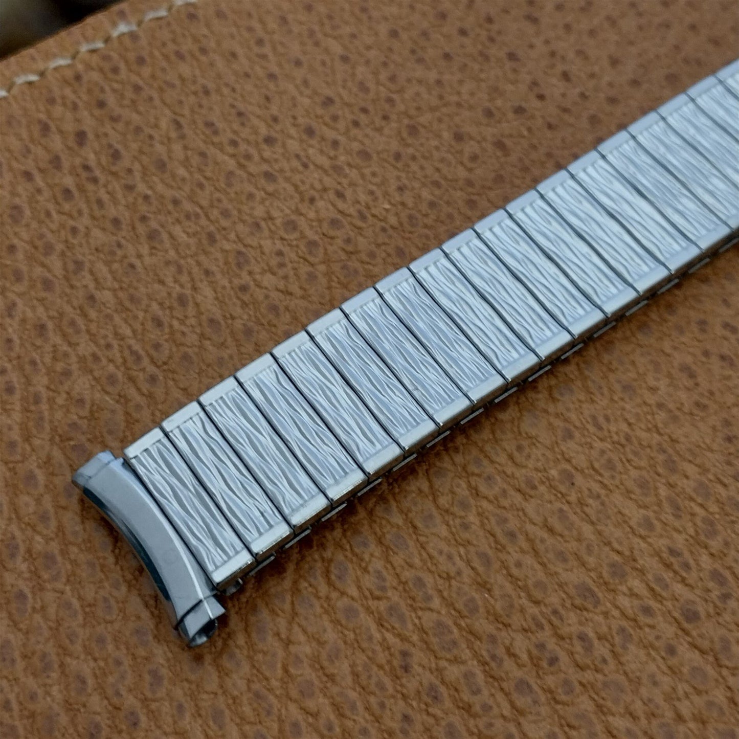 1970s 19mm 18mm 16mm Stainless Steel nos Valencia Vintage Watch Band Speidel
