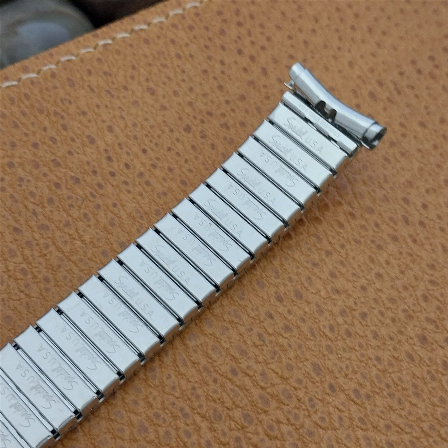 1970s 19mm 18mm 16mm Stainless Steel nos Valencia Vintage Watch Band Speidel