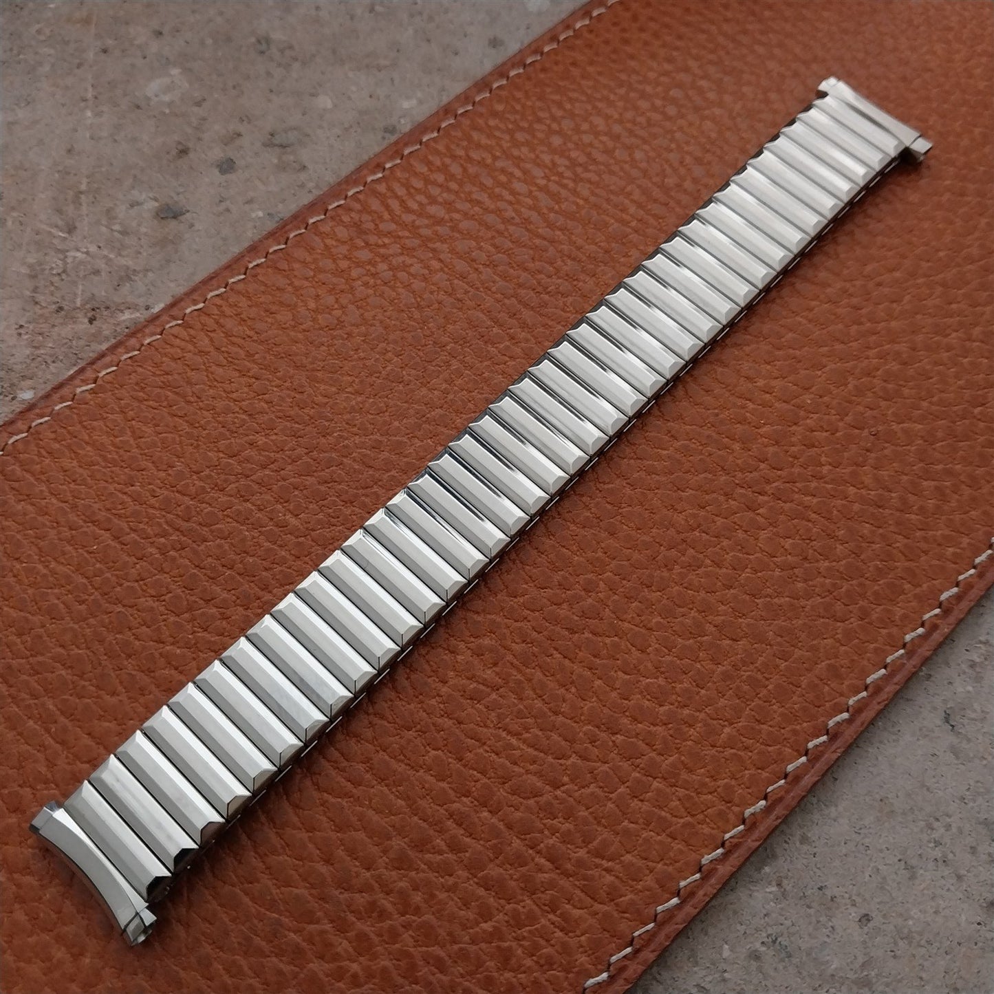 16mm 18mm 19mm 1970s Speidel Fullback Stainless Unused Vintage Watch Band