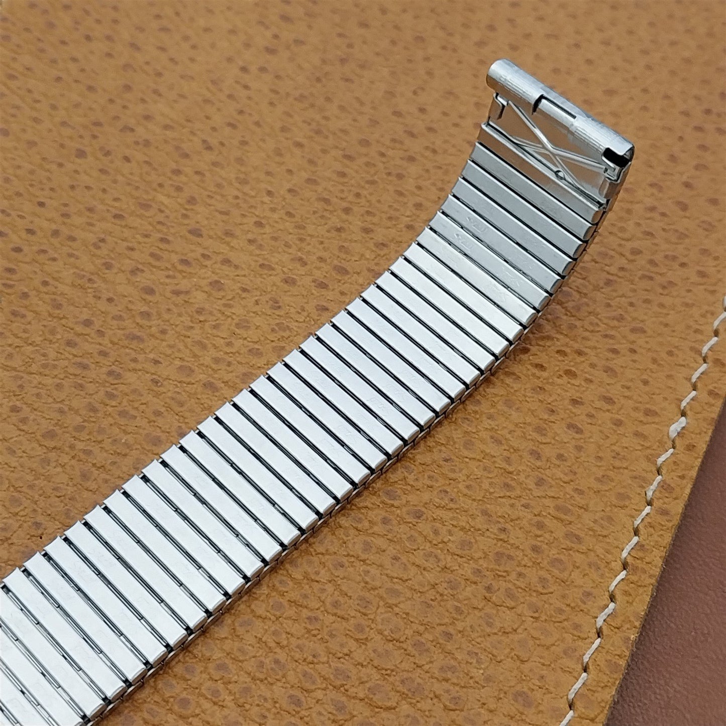 1970s Speidel Thinline 17.2mm Stainless Steel Classic nos USA Vintage Watch Band