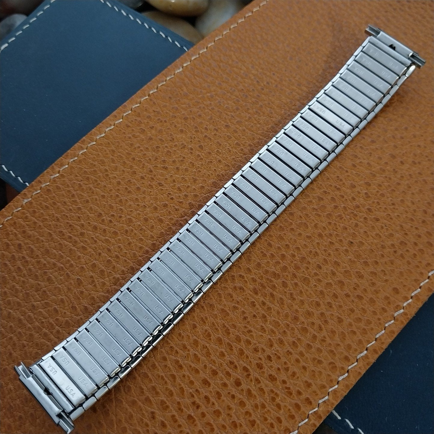 20mm 21mm Wide Stainless Steel Speidel Classic Stretch 1970s Vintage Watch Band