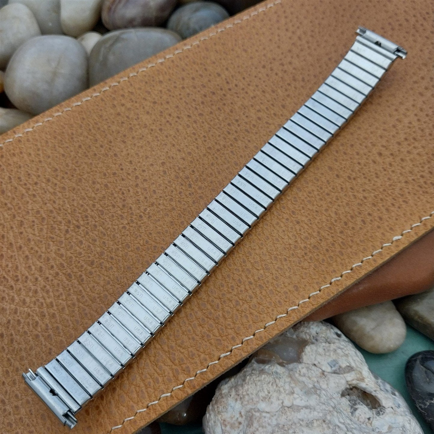 Kestenmade USA Made Stainless Steel 1970s Twistoflex nos Vintage Watch Band