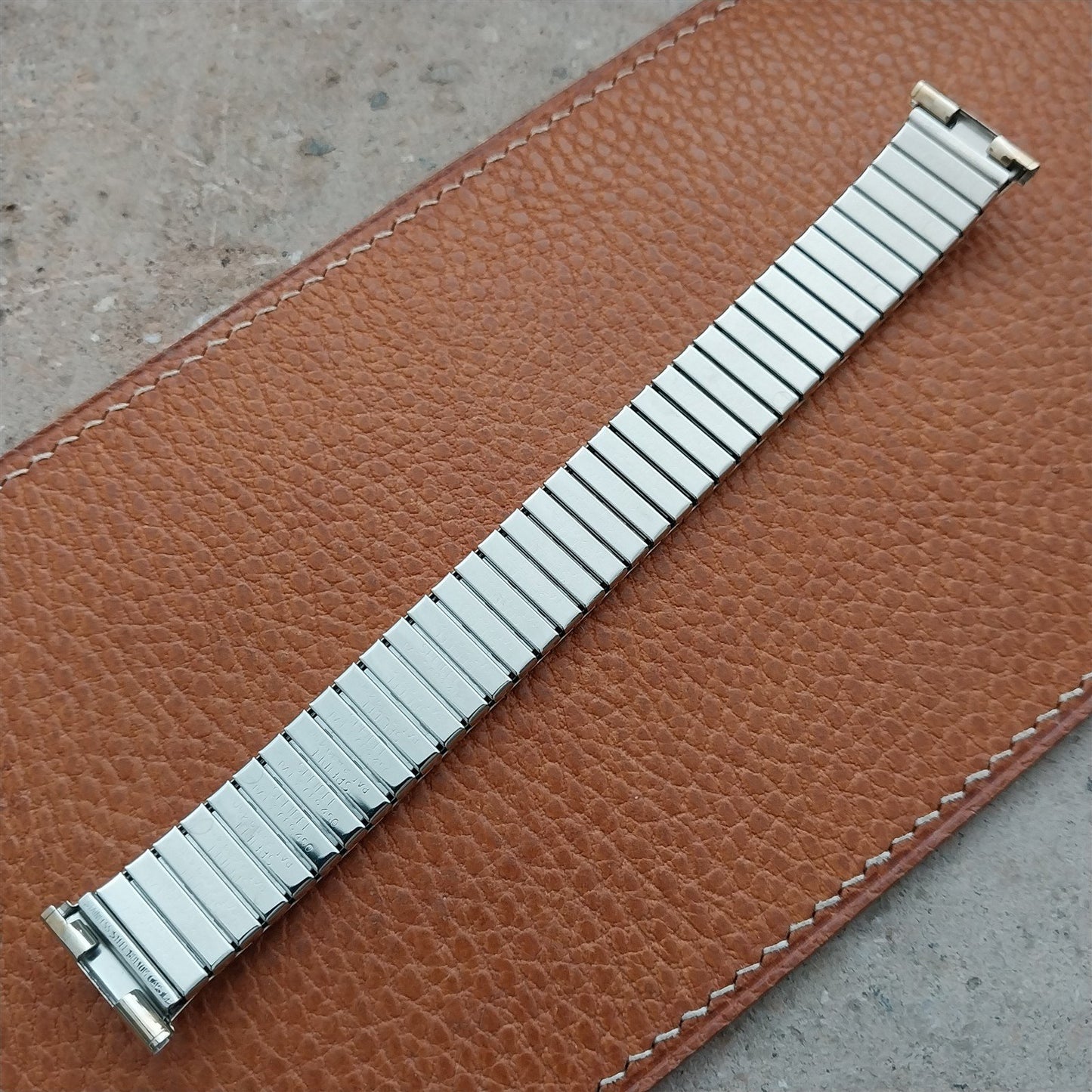 19mm 18mm 1968 Gold Filled Speidel Golden Templar Unused nso Vintage Watch Band