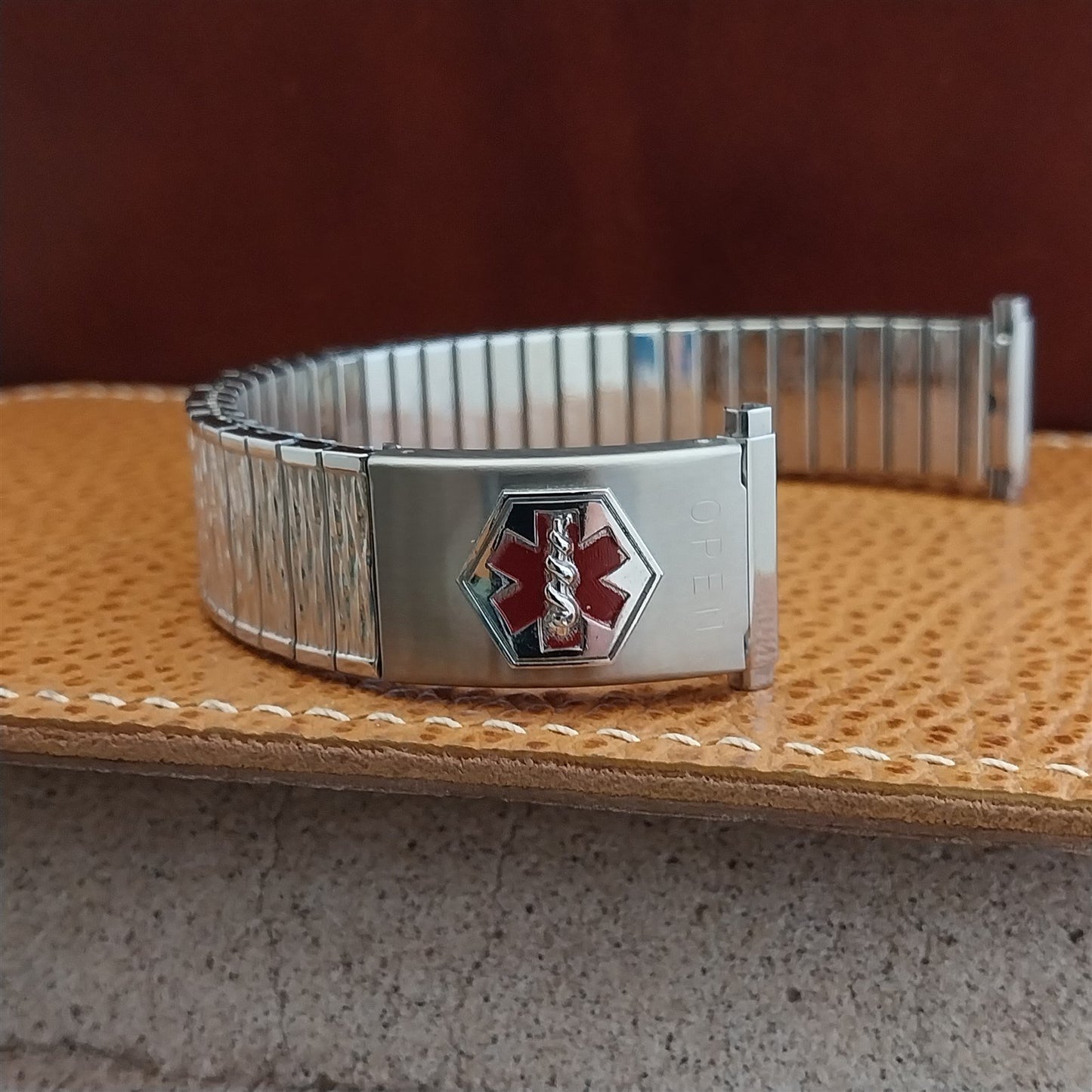 Speidel USA Medilog Stainless Steel Valencia nos Vintage Watch Band